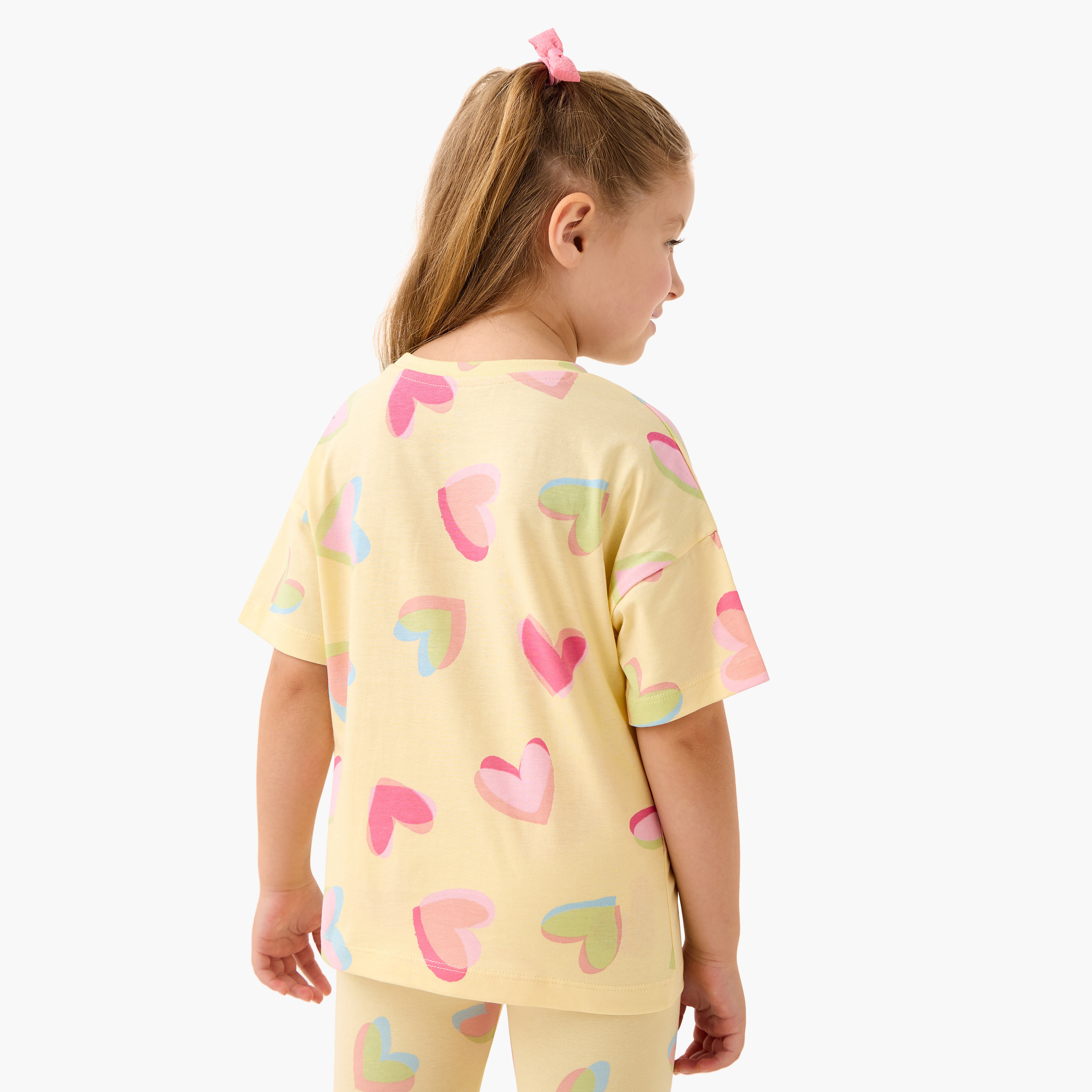 تيشيرت بطبعات وأكمام قصيرة من جونيورز - طقم من قطعتين-girls-clothing-tshirts-image-4