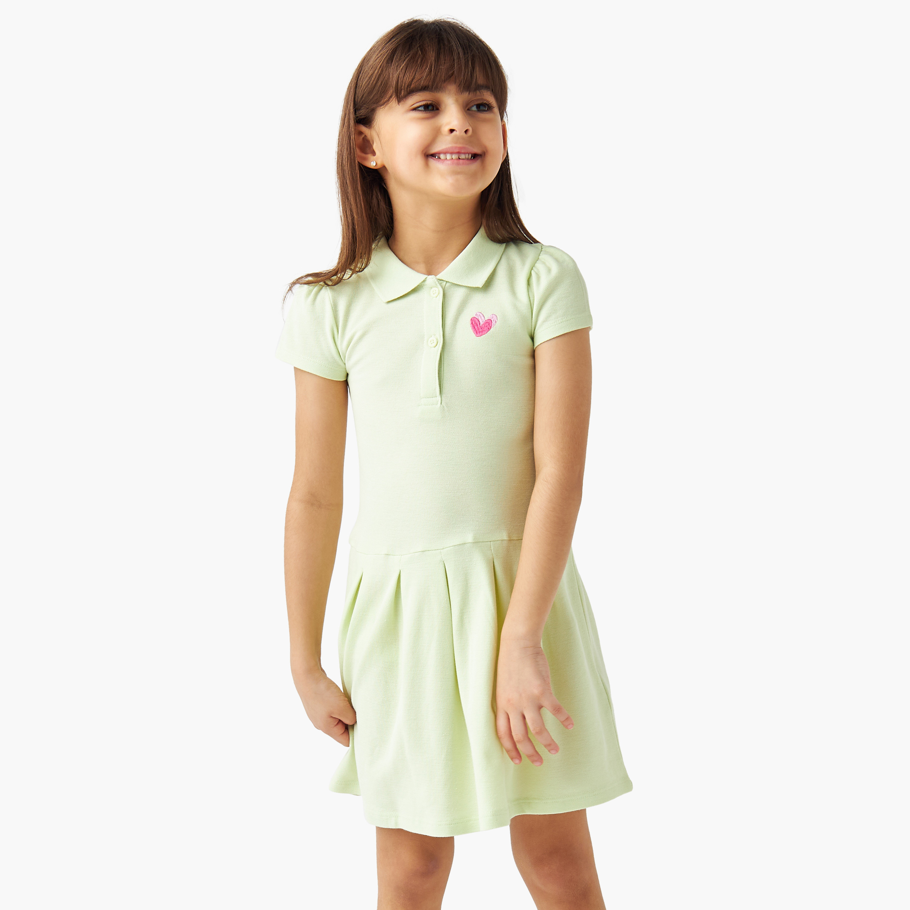 فستان بولو بزخارف شعار وأكمام قصيرة من جونيورز-girls-clothing-dressesandjumpsuits-image-1