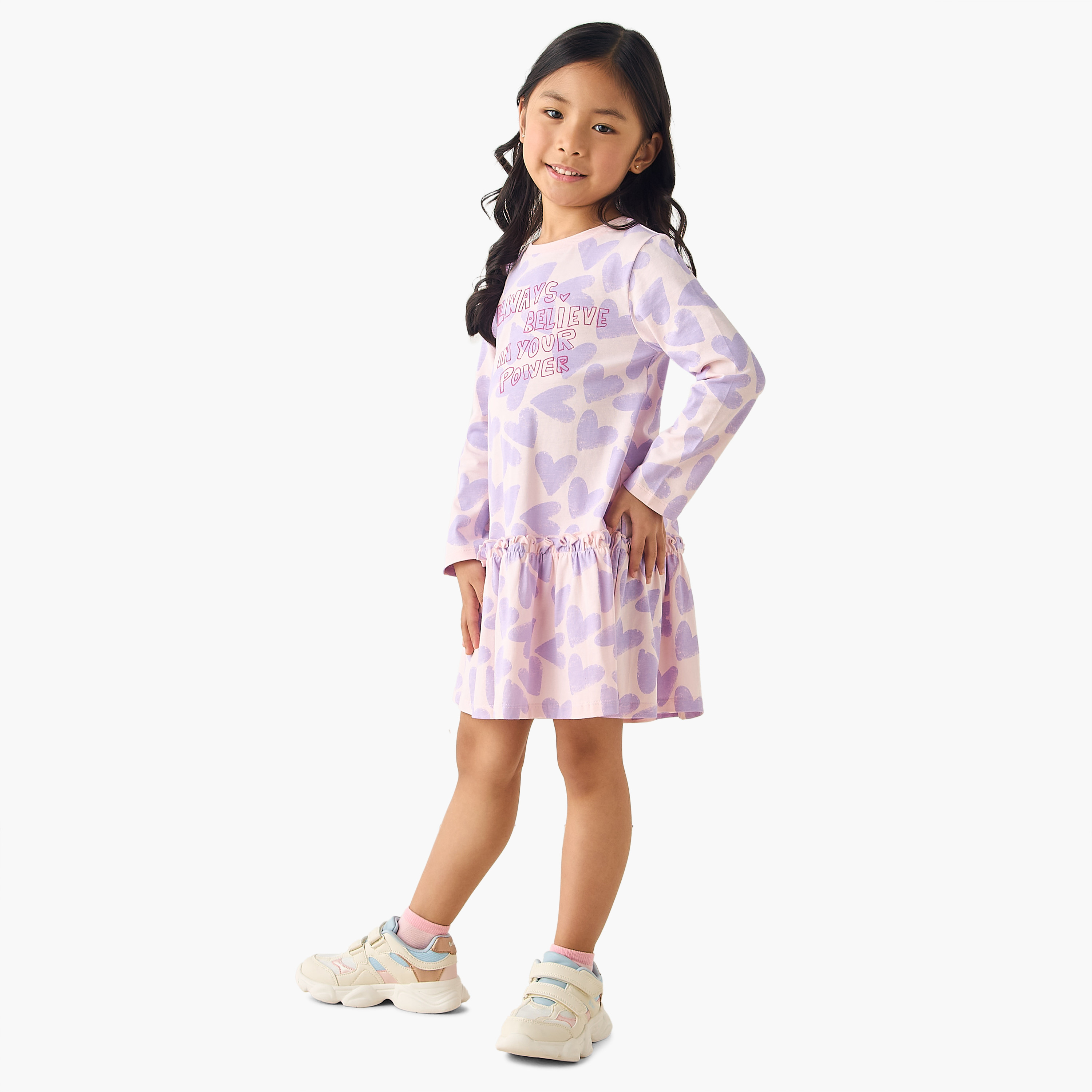 فستان بياقة مستديرة وأكمام طويلة وخصر منسدل وطبعات من جونيورز-girls-clothing-dressesandjumpsuits-image-2
