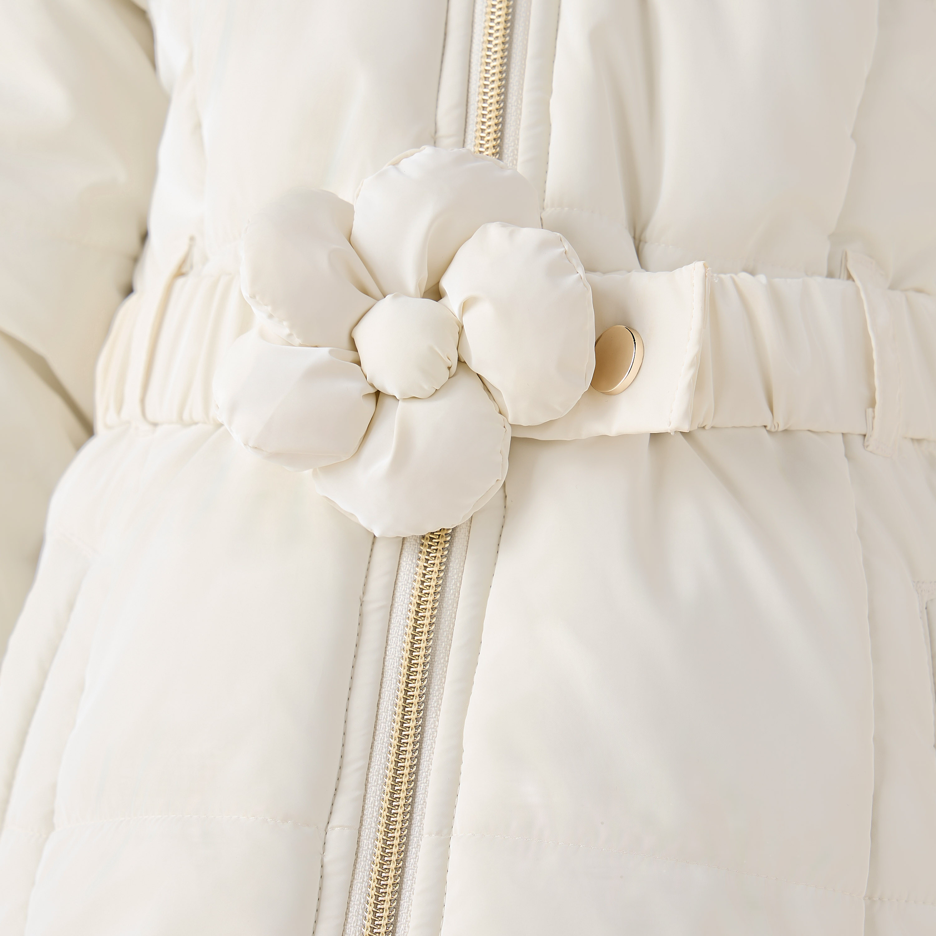 جاكيت بقبعة وأكمام طويلة وحزام وتزيينات زهرية من جونيورز-baby-girls-clothing-jacketsandcoats-image-1