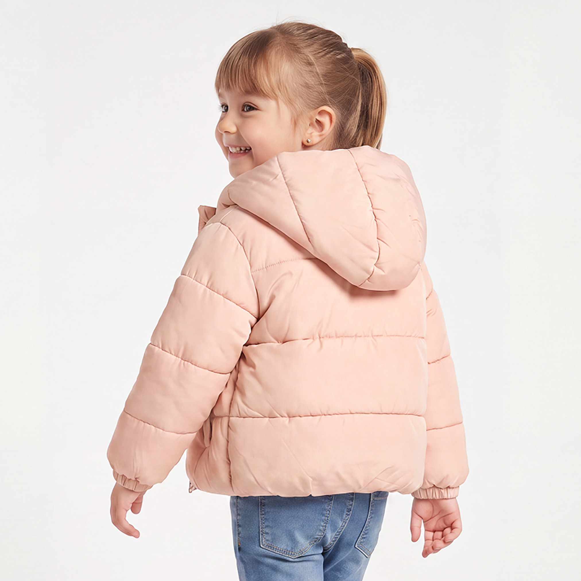 جاكيت ثقيل بقبعة وأكمام طويلة وفيونكة من جونيورز-baby-girls-clothing-winterwear-jacketsandcoats-image-3