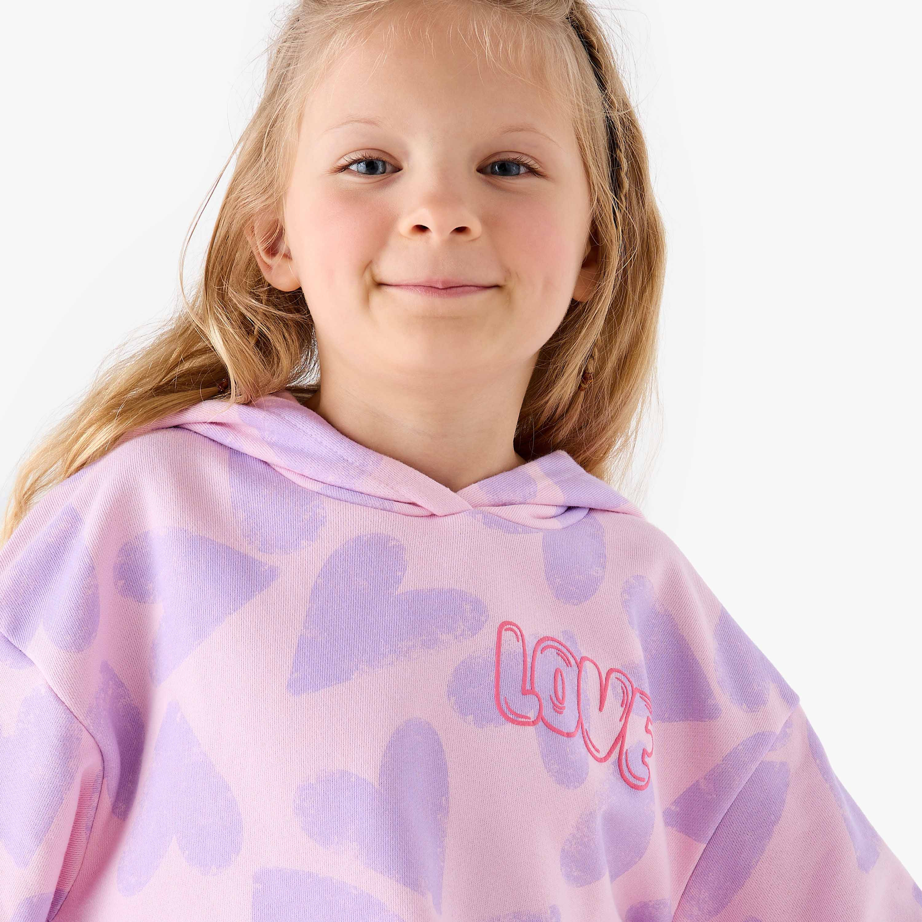 سويت شيرت بقبعة وأكمام طويلة وطبعات قلوب من جونيورز-girls-clothing-sweatshirts-image-2