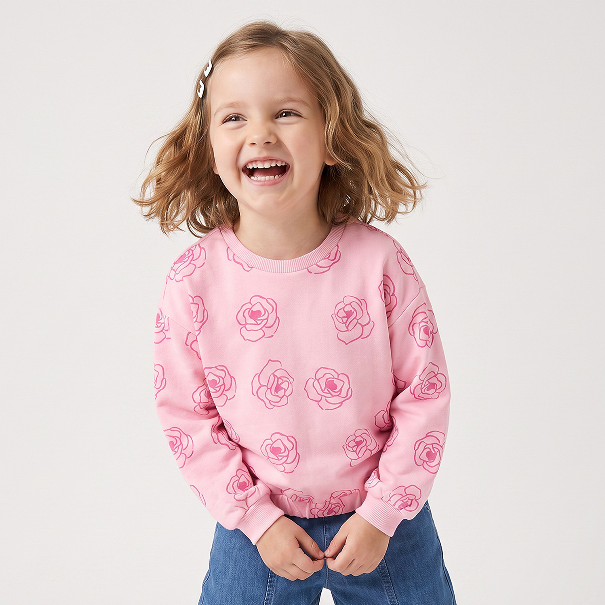 سويت شيرت بأكمام طويلة بطبعة ورود من جونيورز-girls-clothing-sweatshirts-image-1