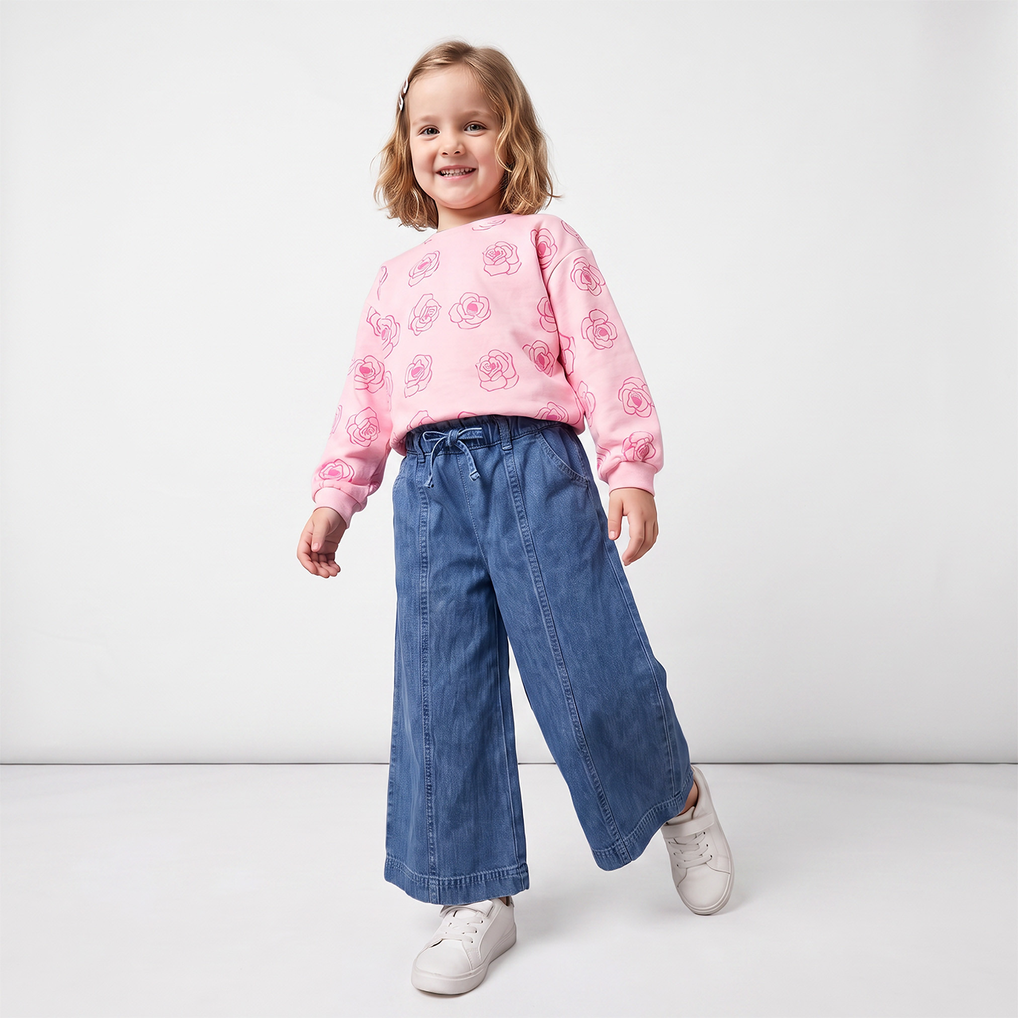 سويت شيرت بأكمام طويلة بطبعة ورود من جونيورز-girls-clothing-sweatshirts-image-2