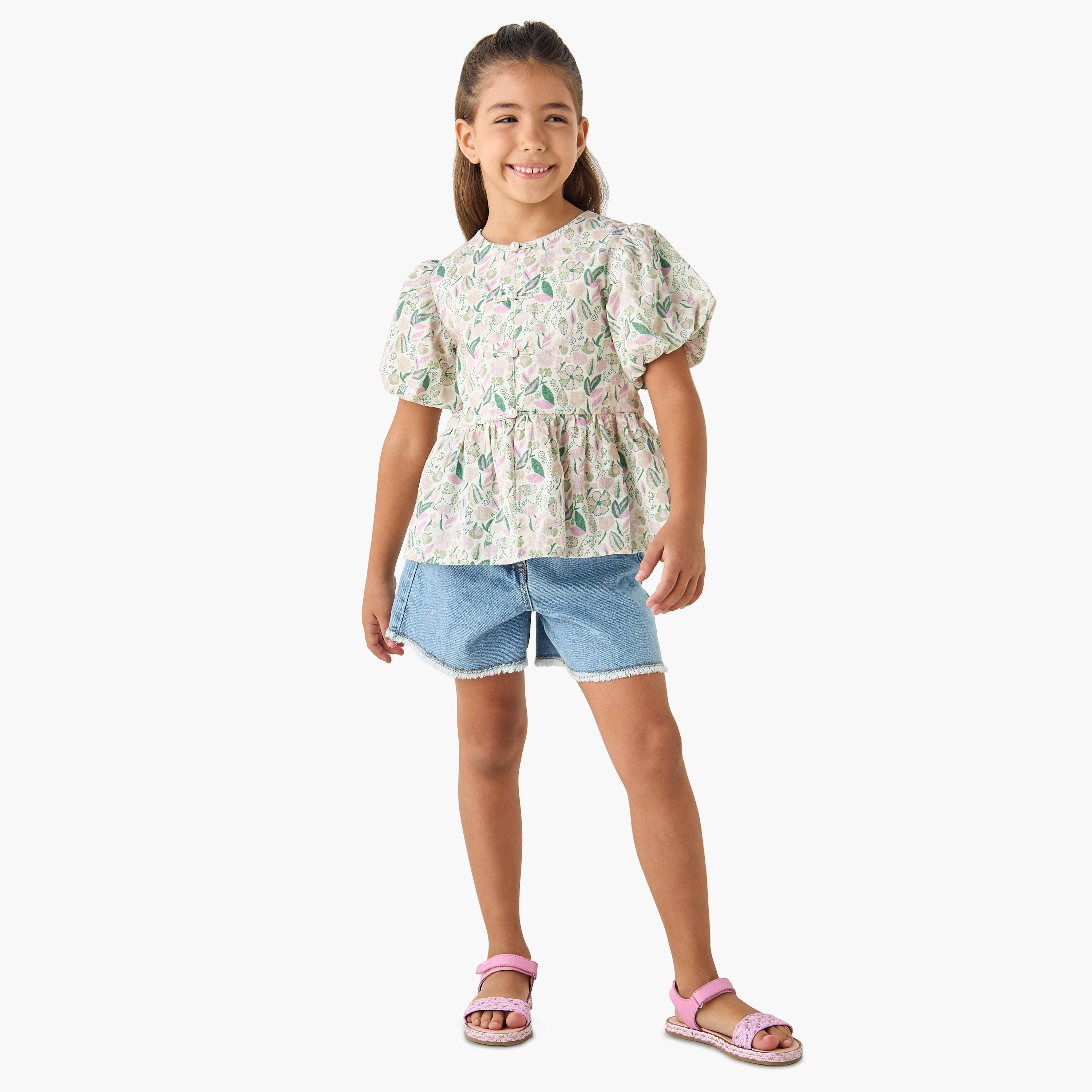 بلوزة بياقة مستديرة وأكمام واسعة وكشكش وطبعات زهرية من جونيورز-baby-girls-clothing-blousesandshirts-image-4