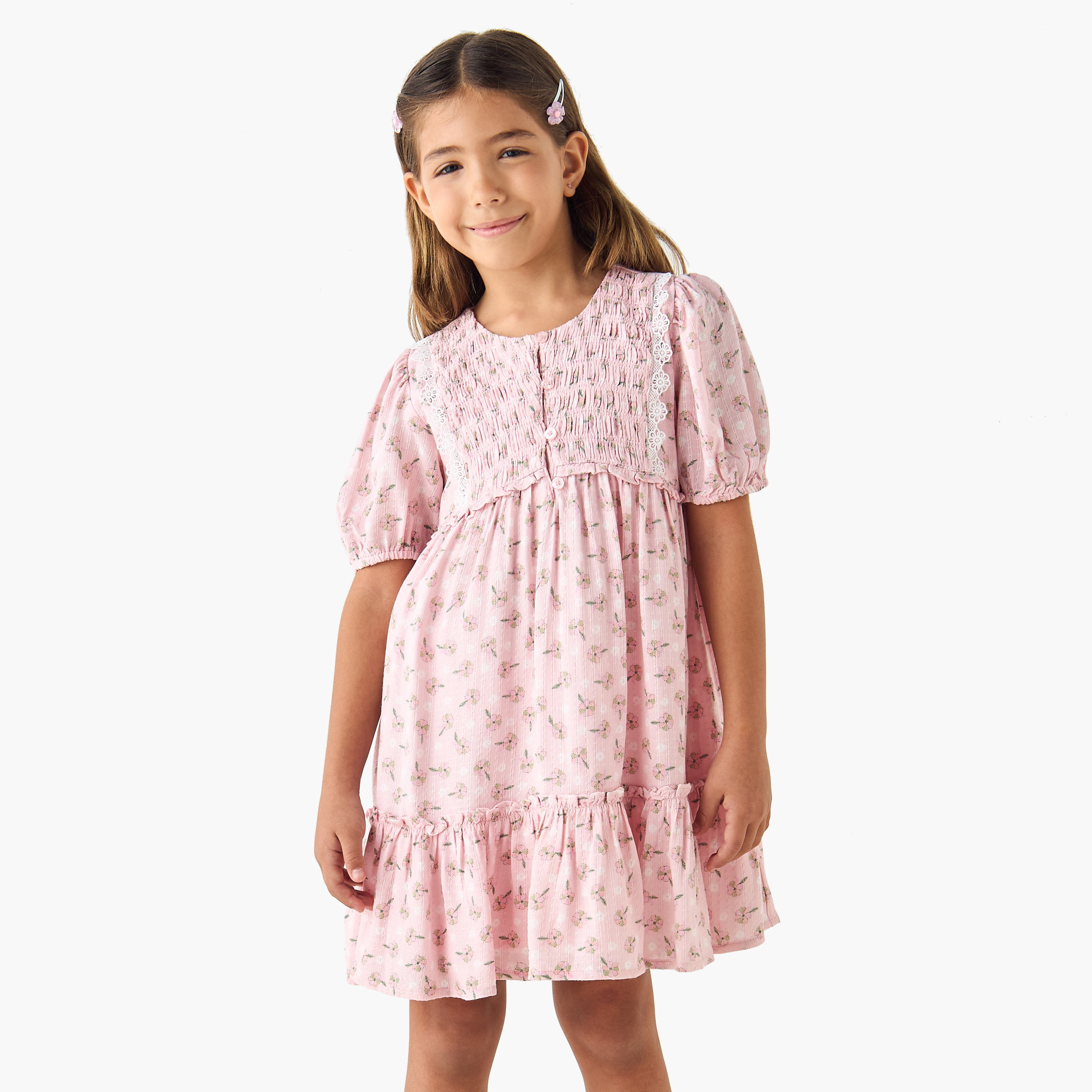 فستان إيه لاين بياقة مستديرة وتفاصيل مدرزة وطبعات زهرية من جونيورز-girls-clothing-dressesandjumpsuits-image-5