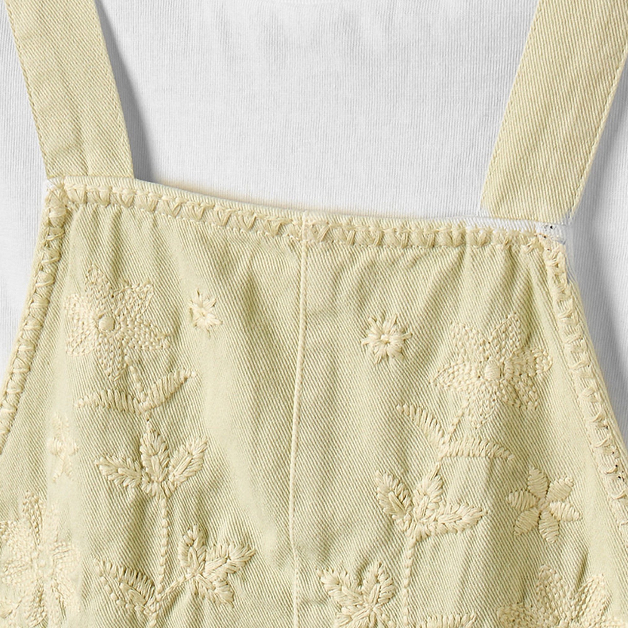 طقم تيشيرت سادة ودنغري مطرز من جونيورز-baby-girls-clothing-setsandcoords-image-6