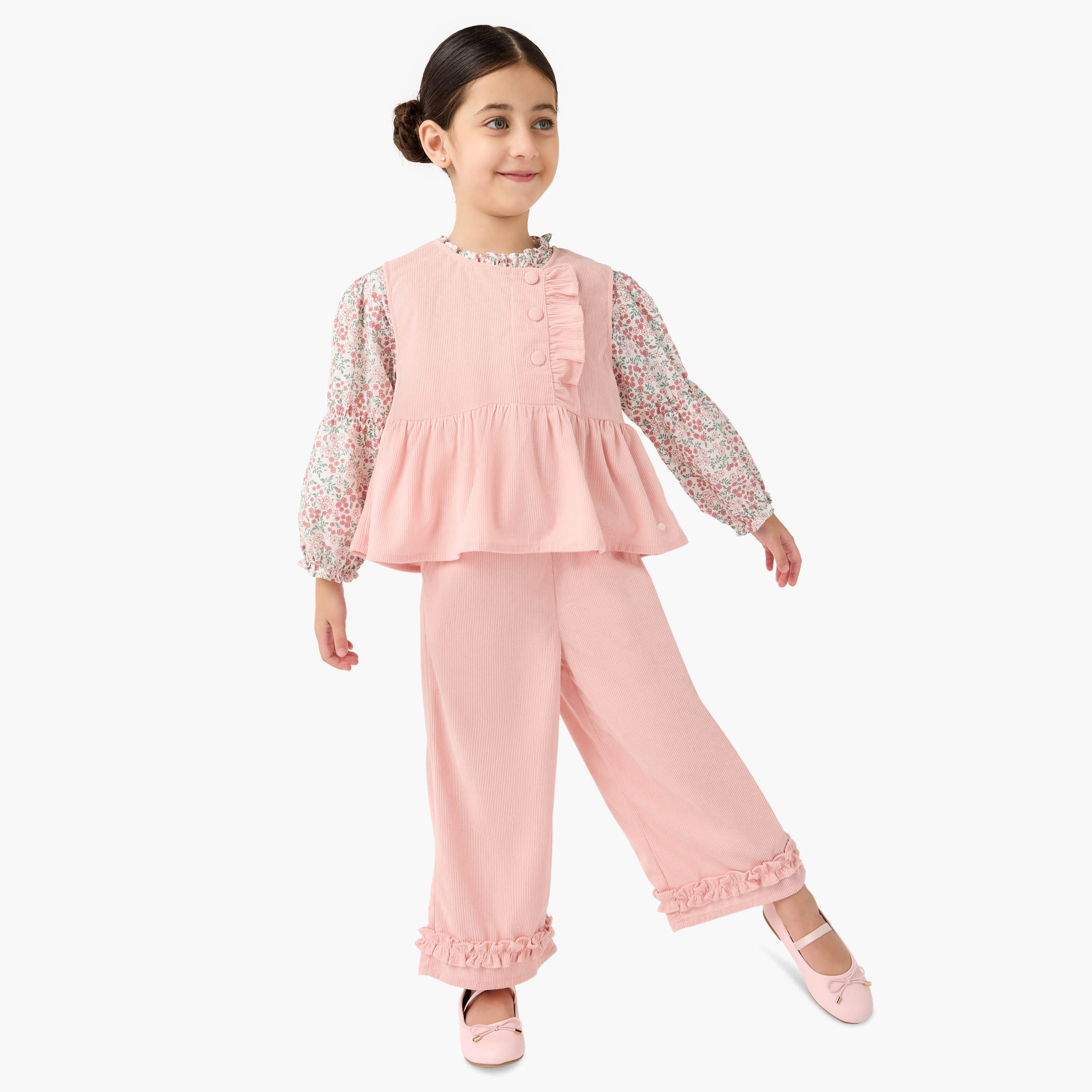 طقم بنطلون وبلوزة بطبعات زهرية وجاكيت بيبلوم من إليجو -baby-girls-clothing-setsandcoords-image-1