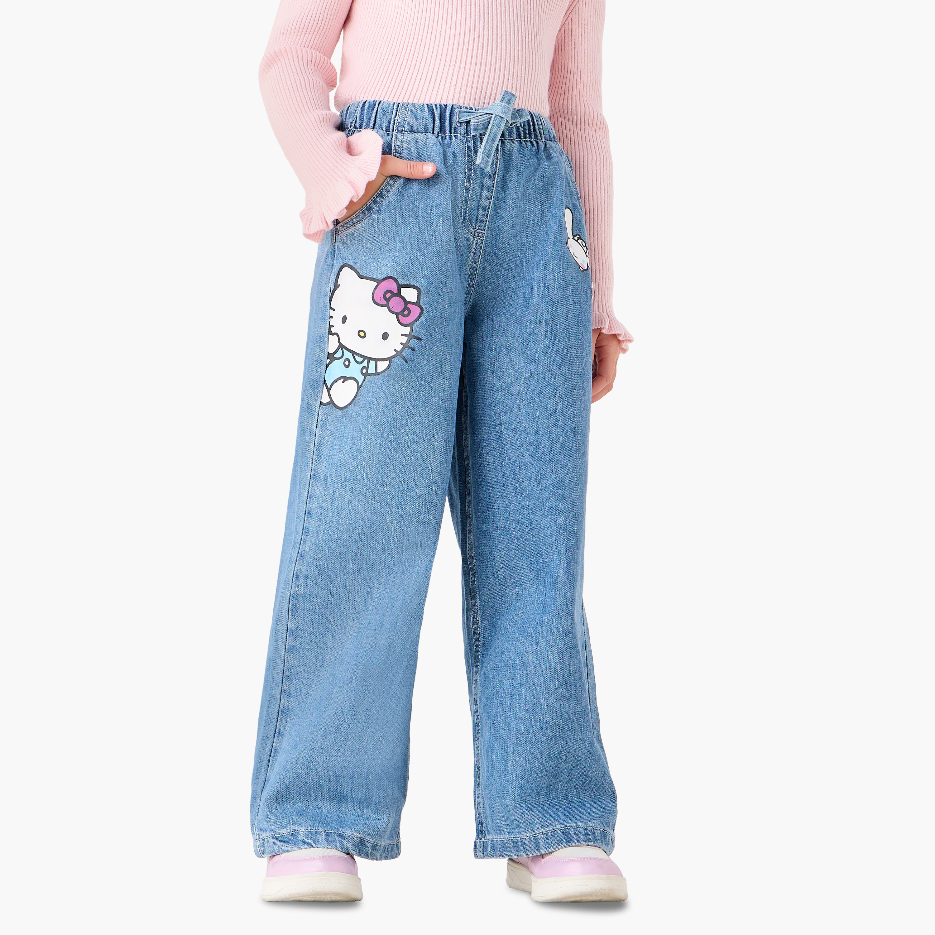 بنطلون جينز قطن بطبعات ورباط على الخصر للبنات من سانريو-girls-clothing-bottoms-jeansandjeggings-image-1