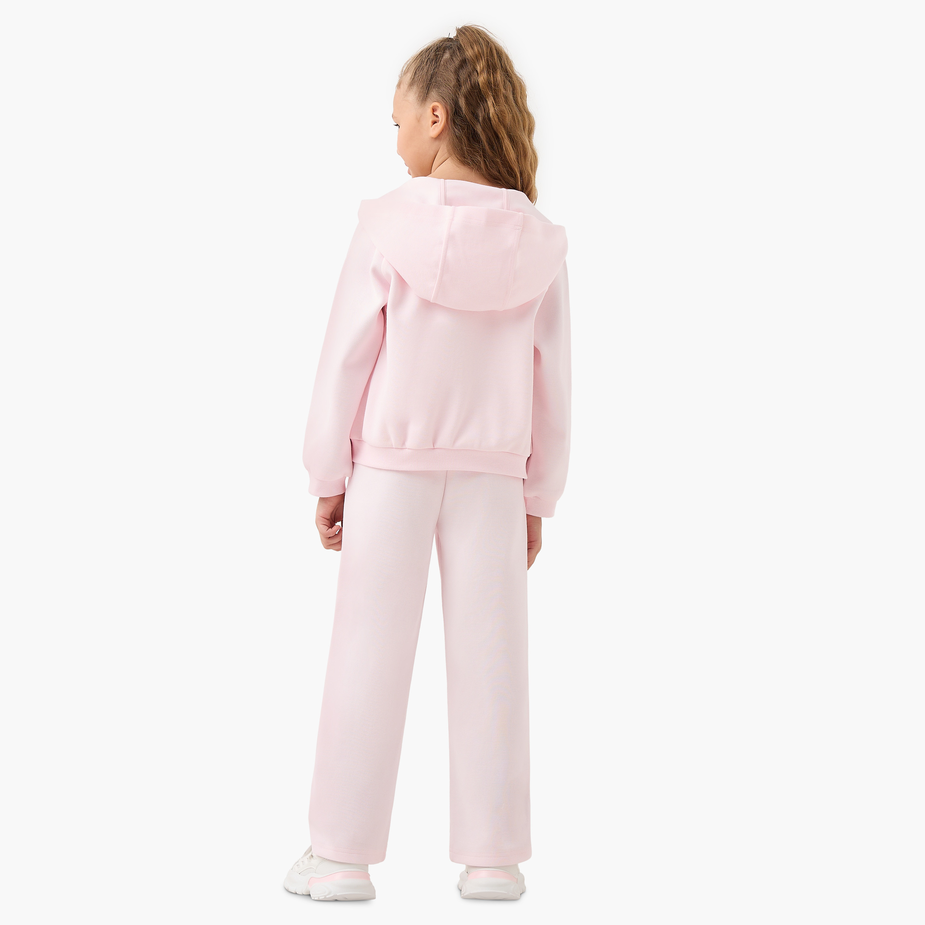 طقم سويت شيرت بقبعة وبنطلون رياضي بطبعات شعار من كابا-baby-girls-clothing-setsandcoords-image-4
