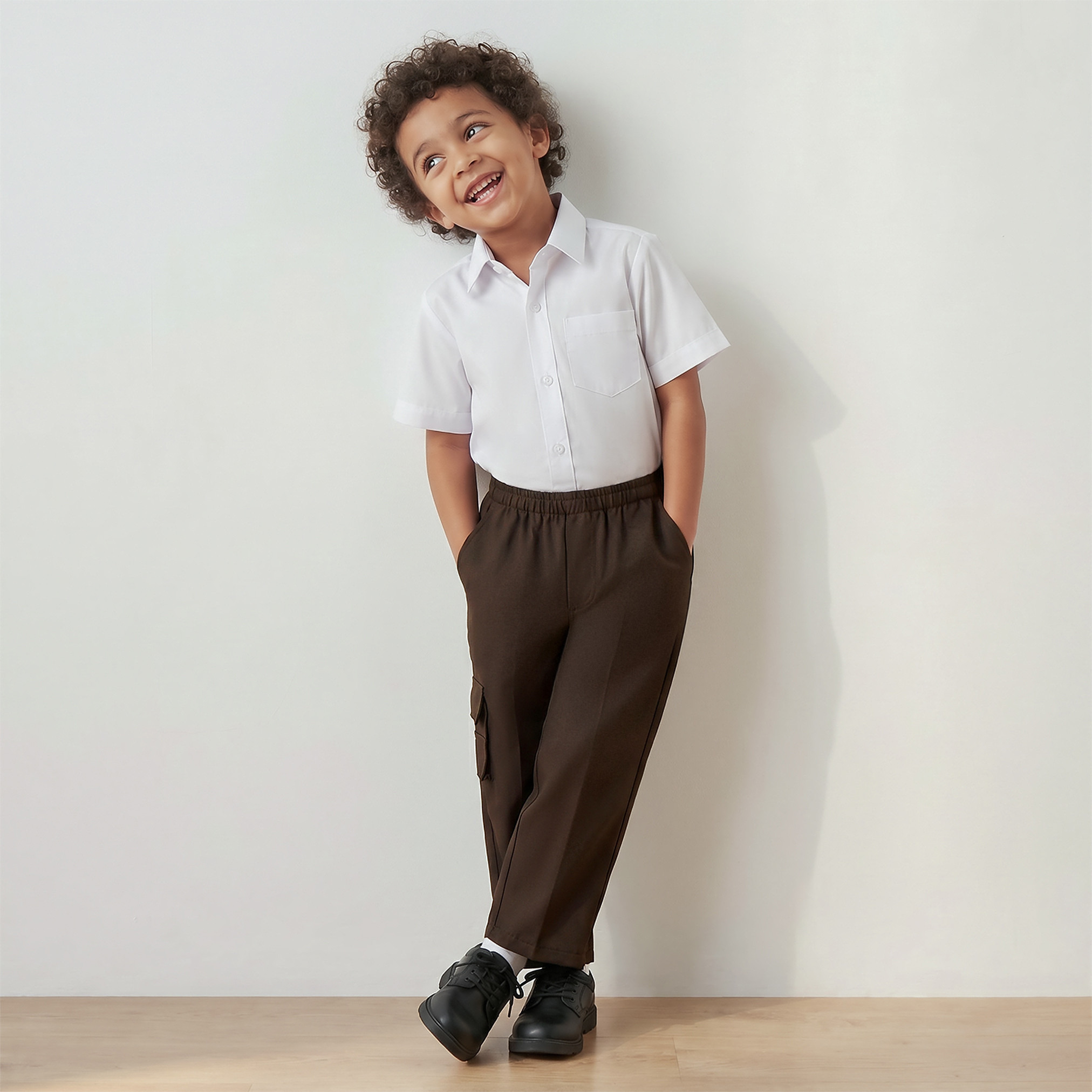 بنطلون مدرسي بني بجيوب للأولاد من جونيورز-boys-clothing-bottoms-trousers-image-2