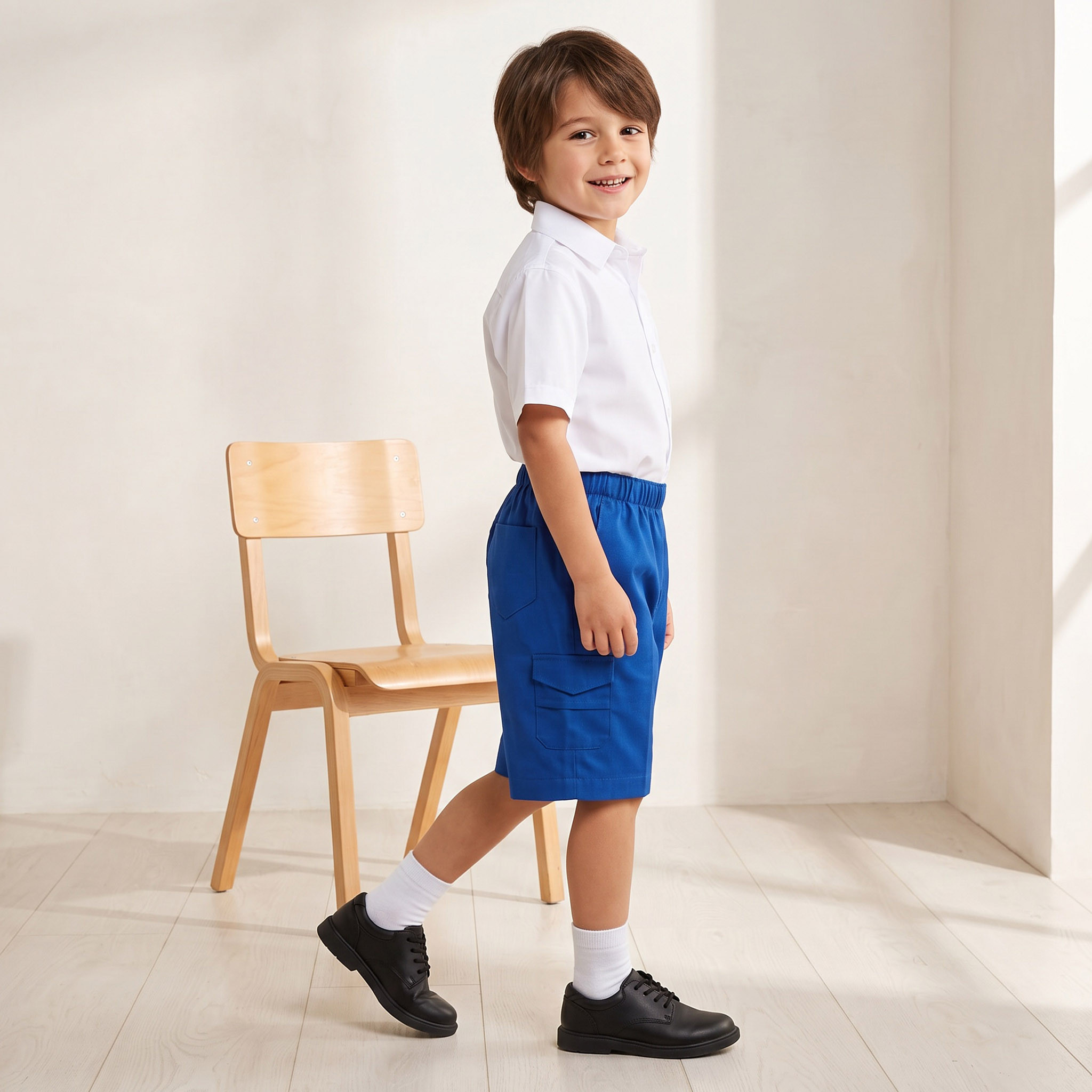 شورت مدرسي أزرق طول الركبة بجيوب للأولاد من جونيورز-boys-clothing-schoolwear-bottoms-shorts-image-2