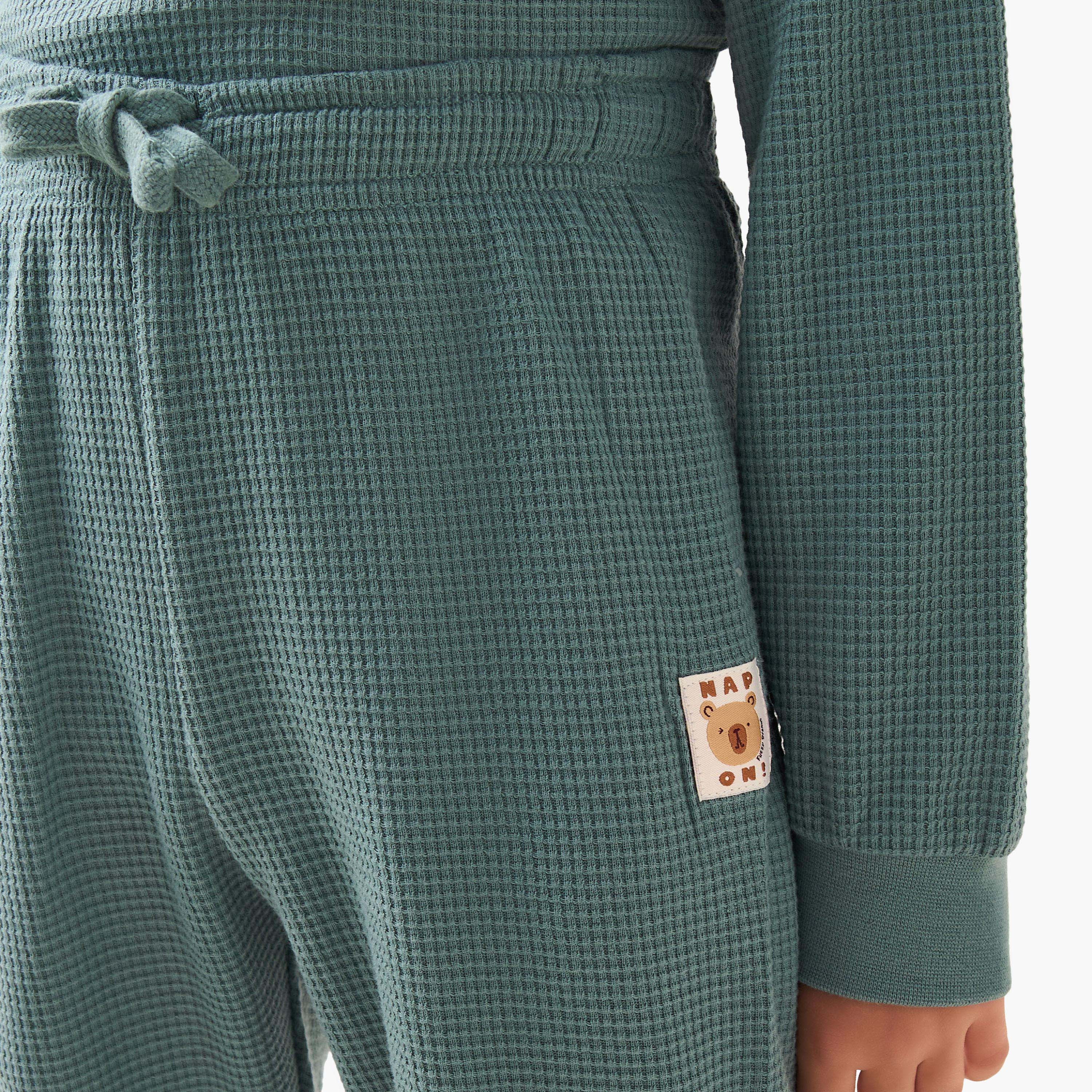 طقم بيجاما قطن بياقة مستديرة وأكمام طويلة بملمس وافل من جونيورز-boys-clothing-nightwear-image-6