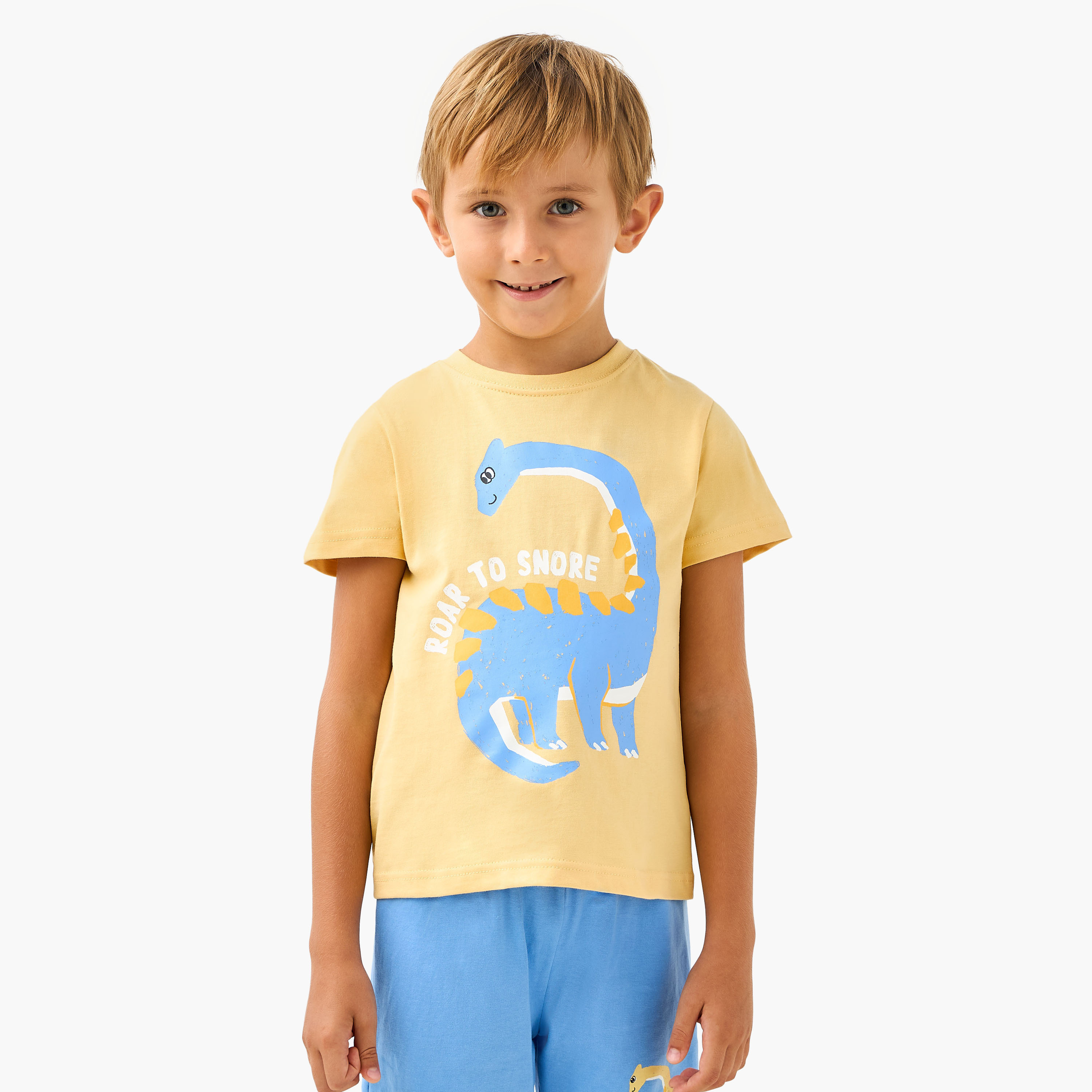 طقم تيشيرت وشورت جونيورز بطبعة ديناصورات-boys-clothing-nightwear-image-2
