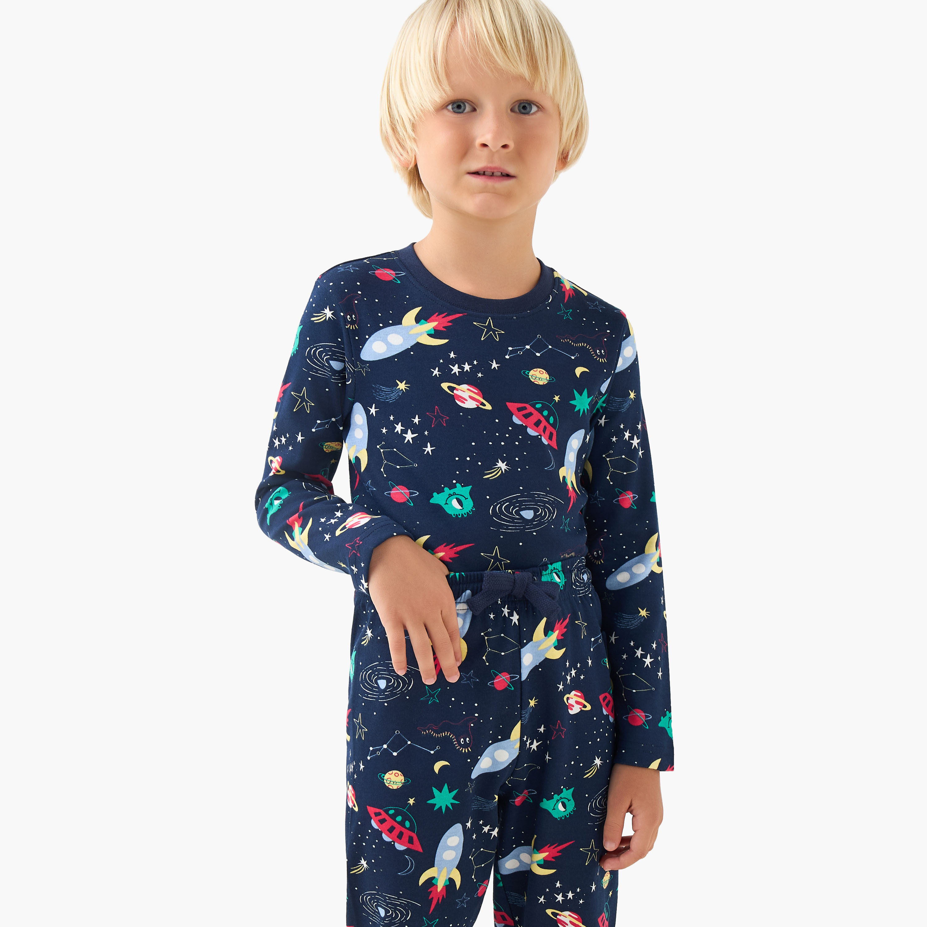 طقم بيجاما قطن بياقة ضيقة وأكمام طويلة وطبعات من جونيورز-boys-clothing-nightwear-image-5