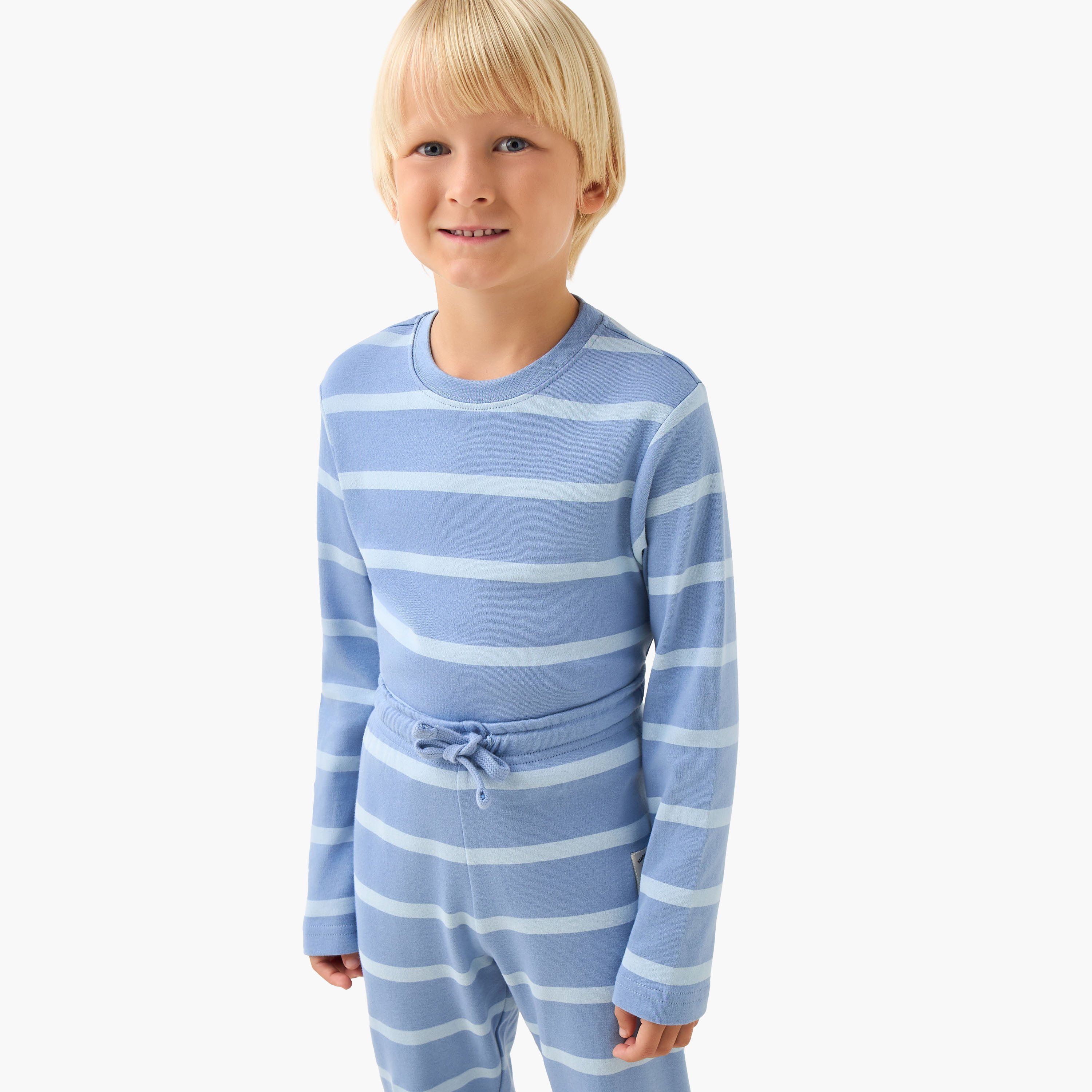 Juniors Cotton Crew Neck Long Sleeves Pyjama Set with London Bus Print-boys-clothing-nightwear-image-5