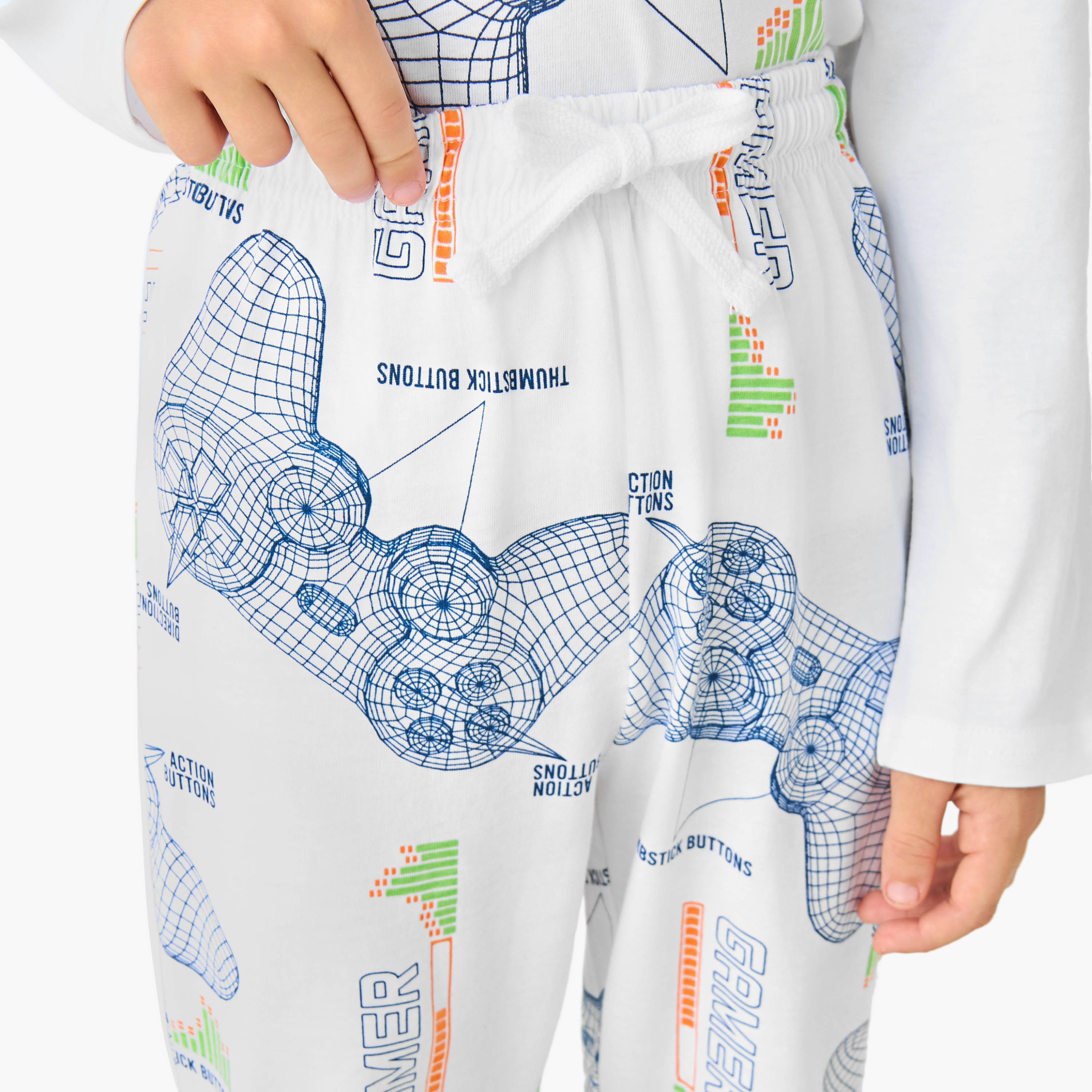 Juniors Cotton Crew Neck Long Sleeves Pyjama Set with Game Print-boys-clothing-nightwear-image-6