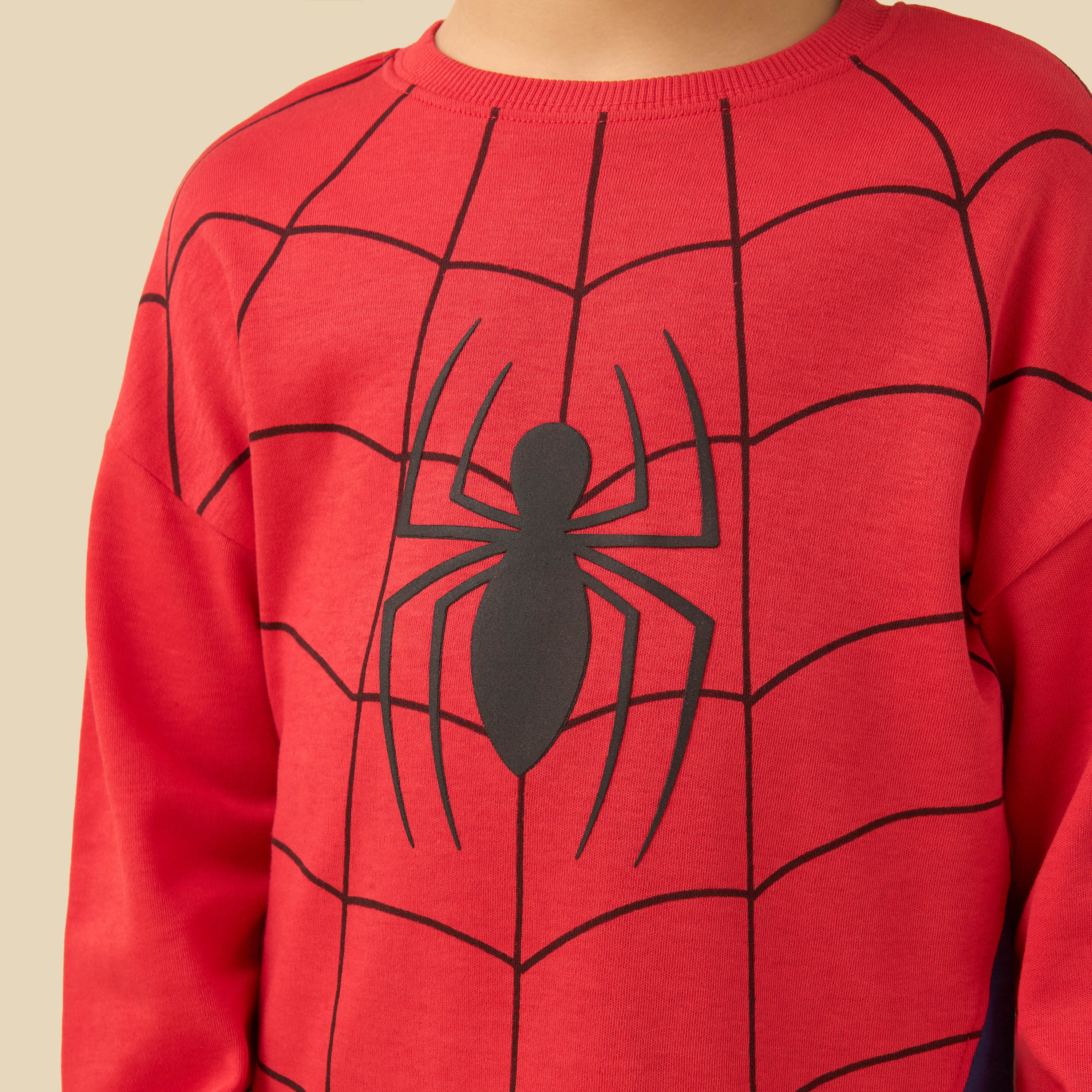 طقم بيجاما قطن بطبعات سبايدرمان وياقة ضيقة وأكمام طويلة-boys-clothing-nightwear-image-6