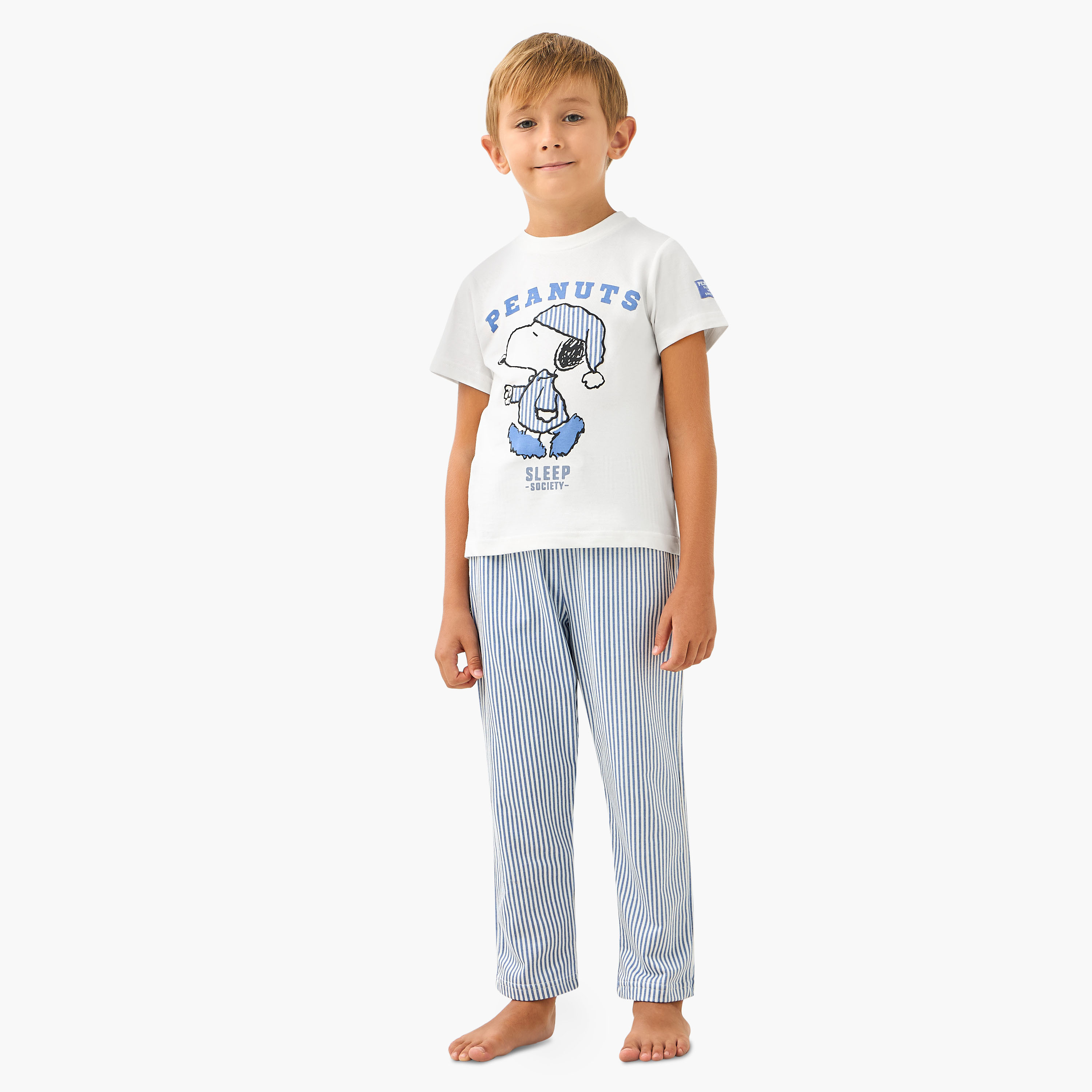طقم بنطلون بيجاما وتيشيرت بطبعات بينات-boys-clothing-nightwear-image-1