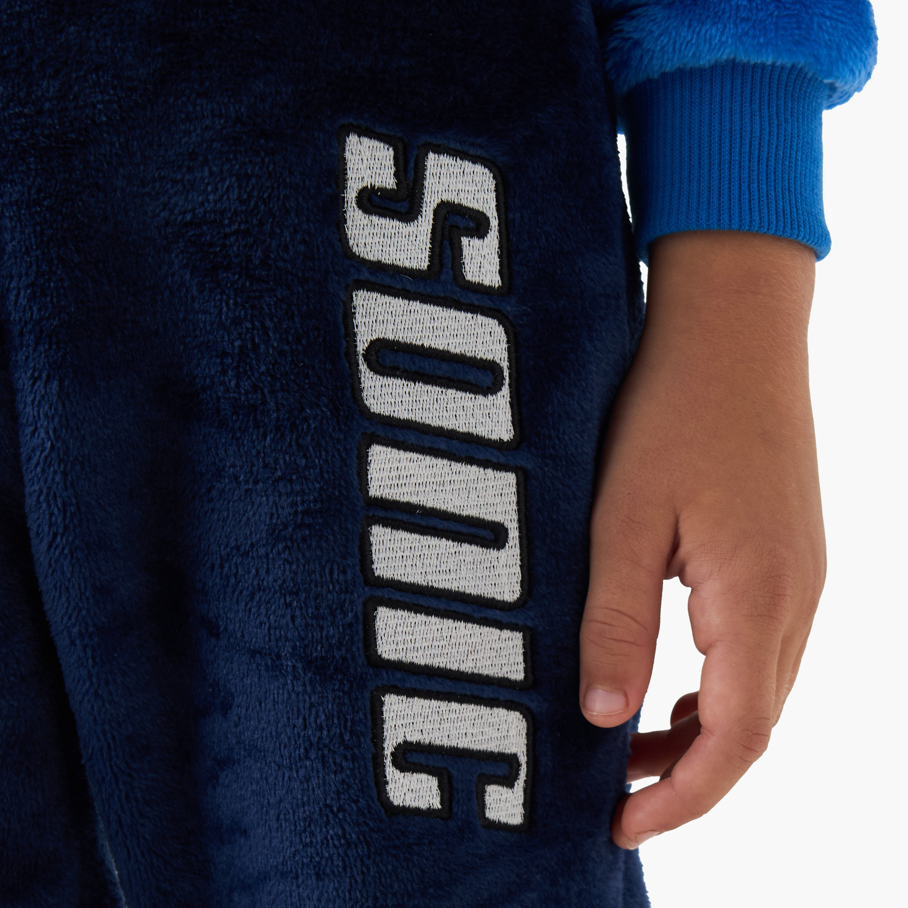 طقم بيجاما بوليستر بياقة ضيقة وأكمام طويلة وطبعات للأولاد-boys-clothing-nightwear-image-1