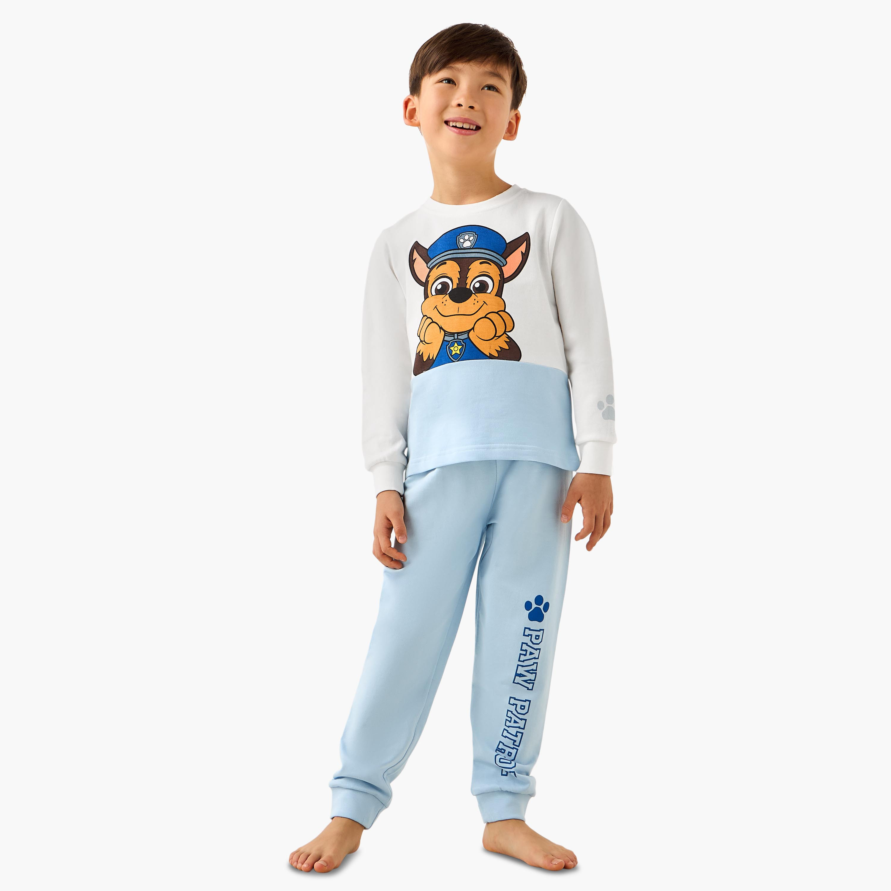 طقم بيجاما قطن بياقة ضيقة وأكمام طويلة وطبعات-boys-clothing-nightwear-image-6