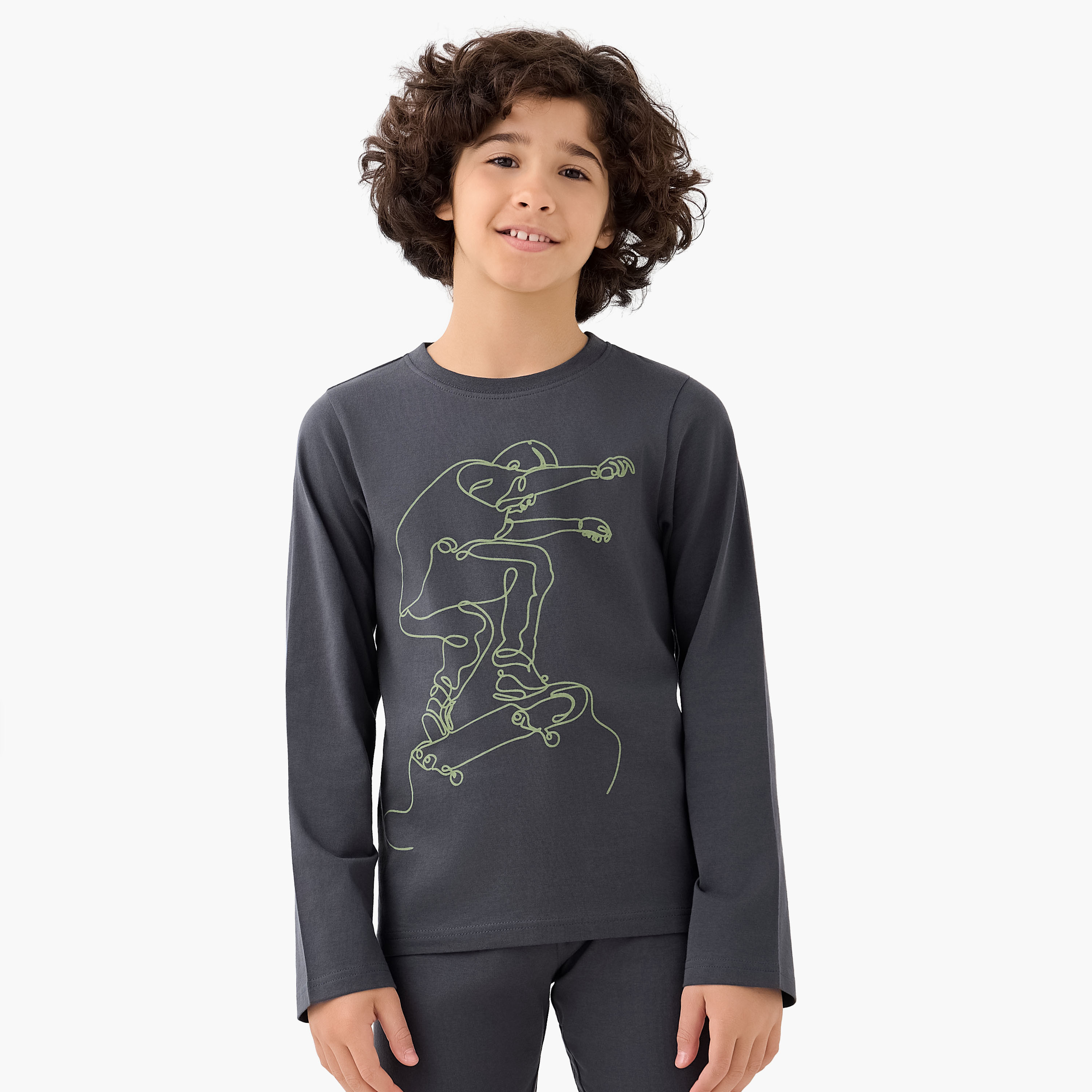 Juniors Cotton Crew Neck Long Sleeves Pyjama Set with Skateboard Print, Set of 2-boys-clothing-nightwear-image-3