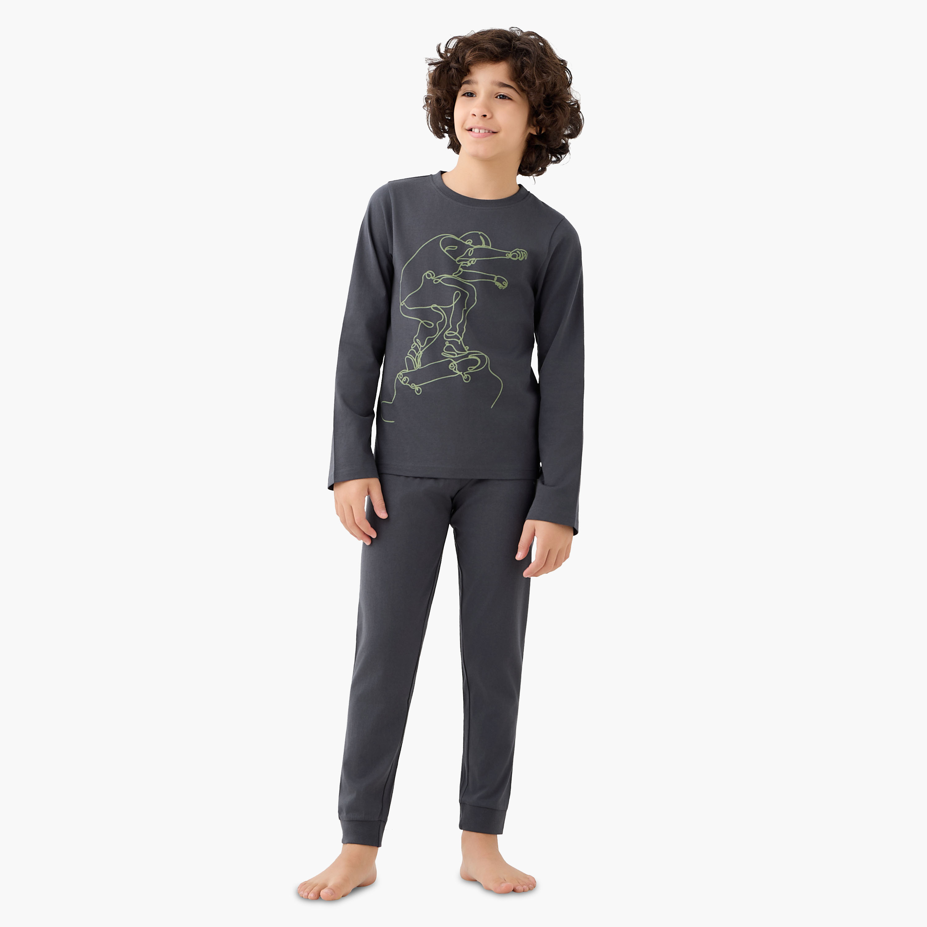 Juniors Cotton Crew Neck Long Sleeves Pyjama Set with Skateboard Print, Set of 2-boys-clothing-nightwear-image-8