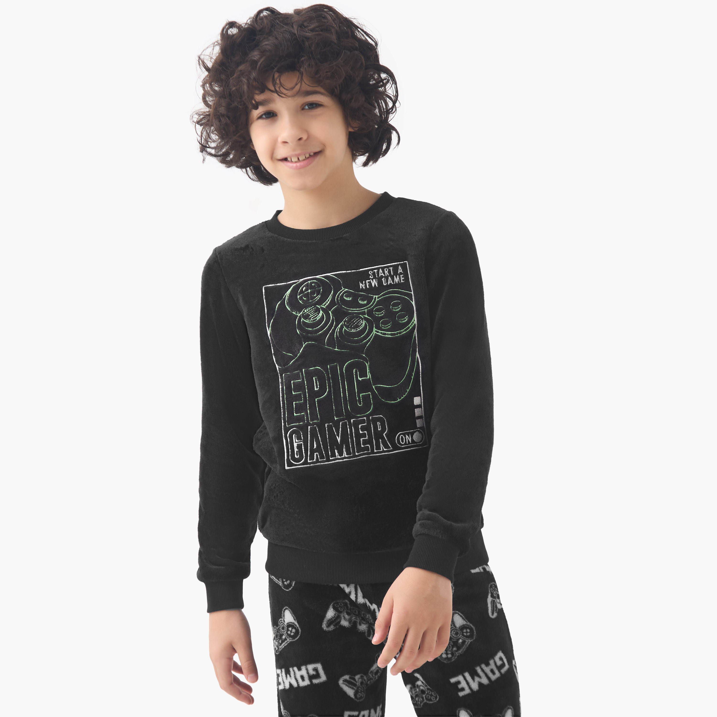 Juniors Boys Pyjama Set with Gamer Print - Polyester - Long Sleeves - Crew Neck-boys-clothing-nightwear-image-2