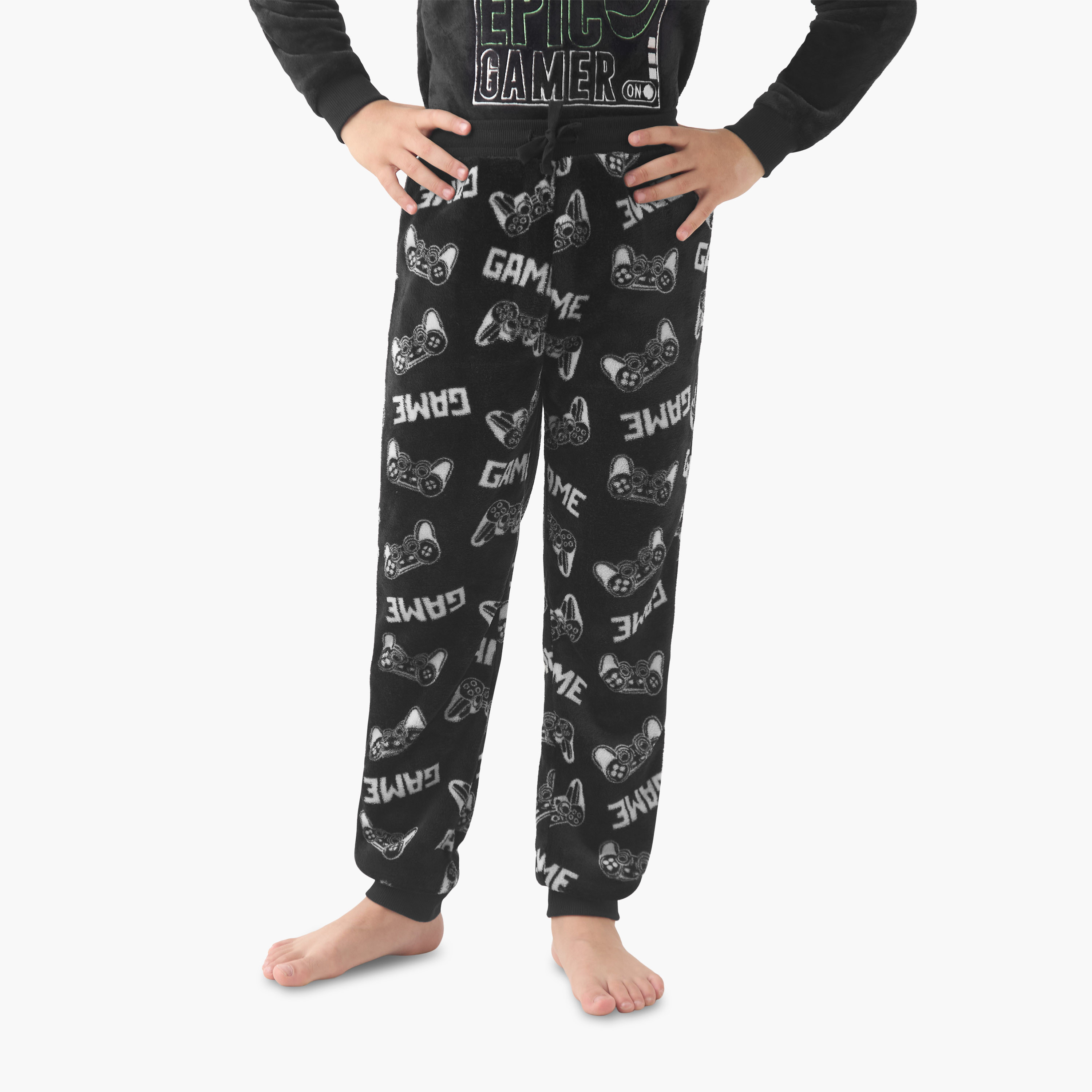 Juniors Boys Pyjama Set with Gamer Print - Polyester - Long Sleeves - Crew Neck-boys-clothing-nightwear-image-3