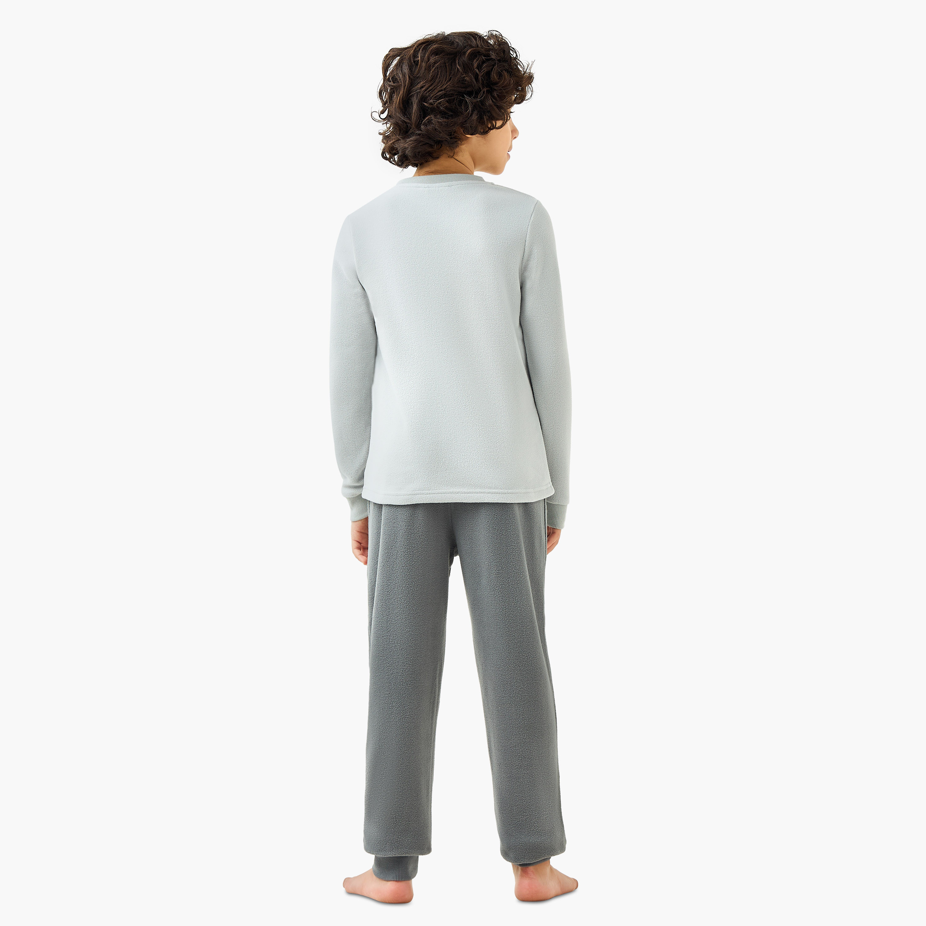 طقم بيجاما وتيشيرت بطبعات التزلج من جونيورز-boys-clothing-nightwear-image-4