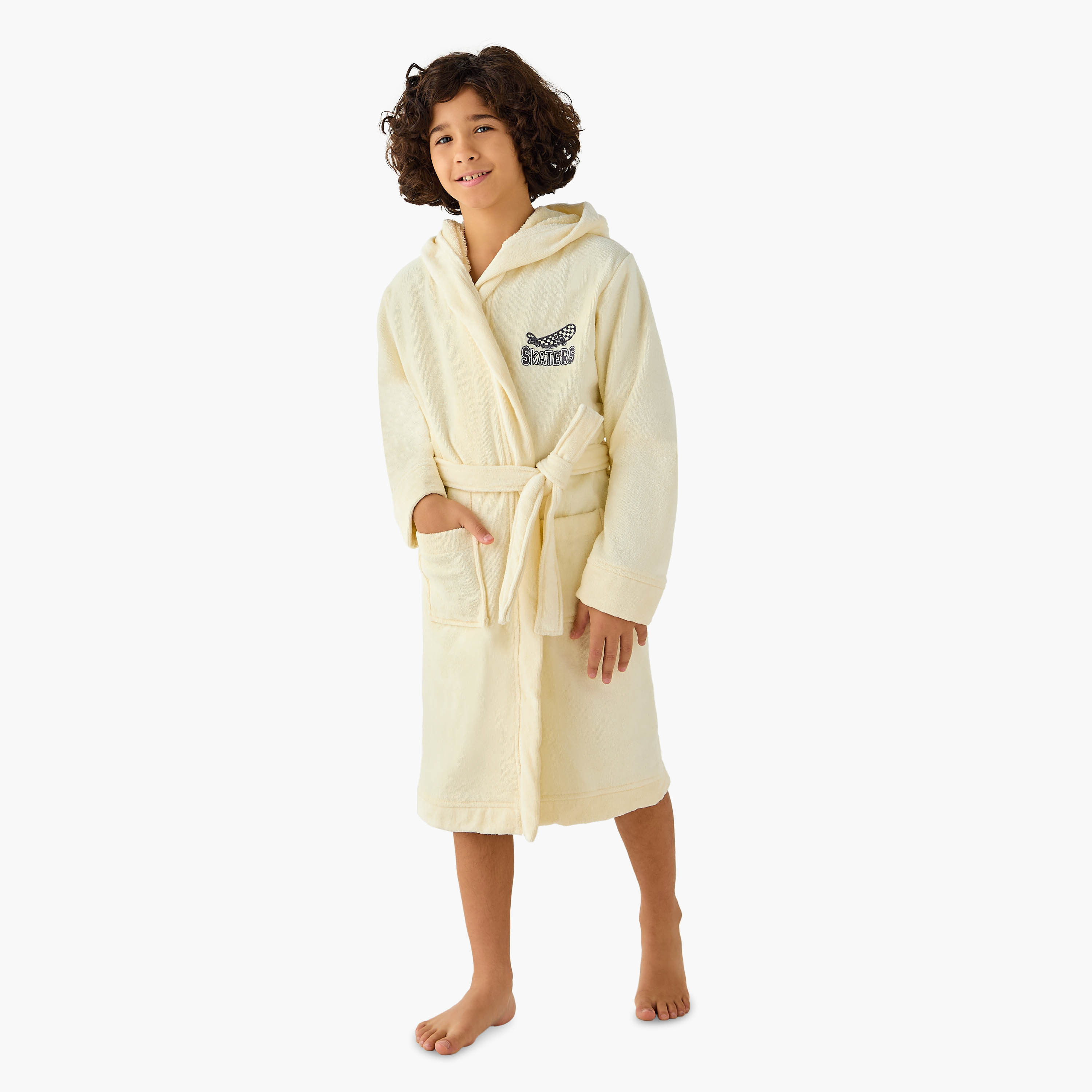 روب بقبعة مطرّز مع حزام رباط من جونيورز-boys-clothing-nightwear-image-1