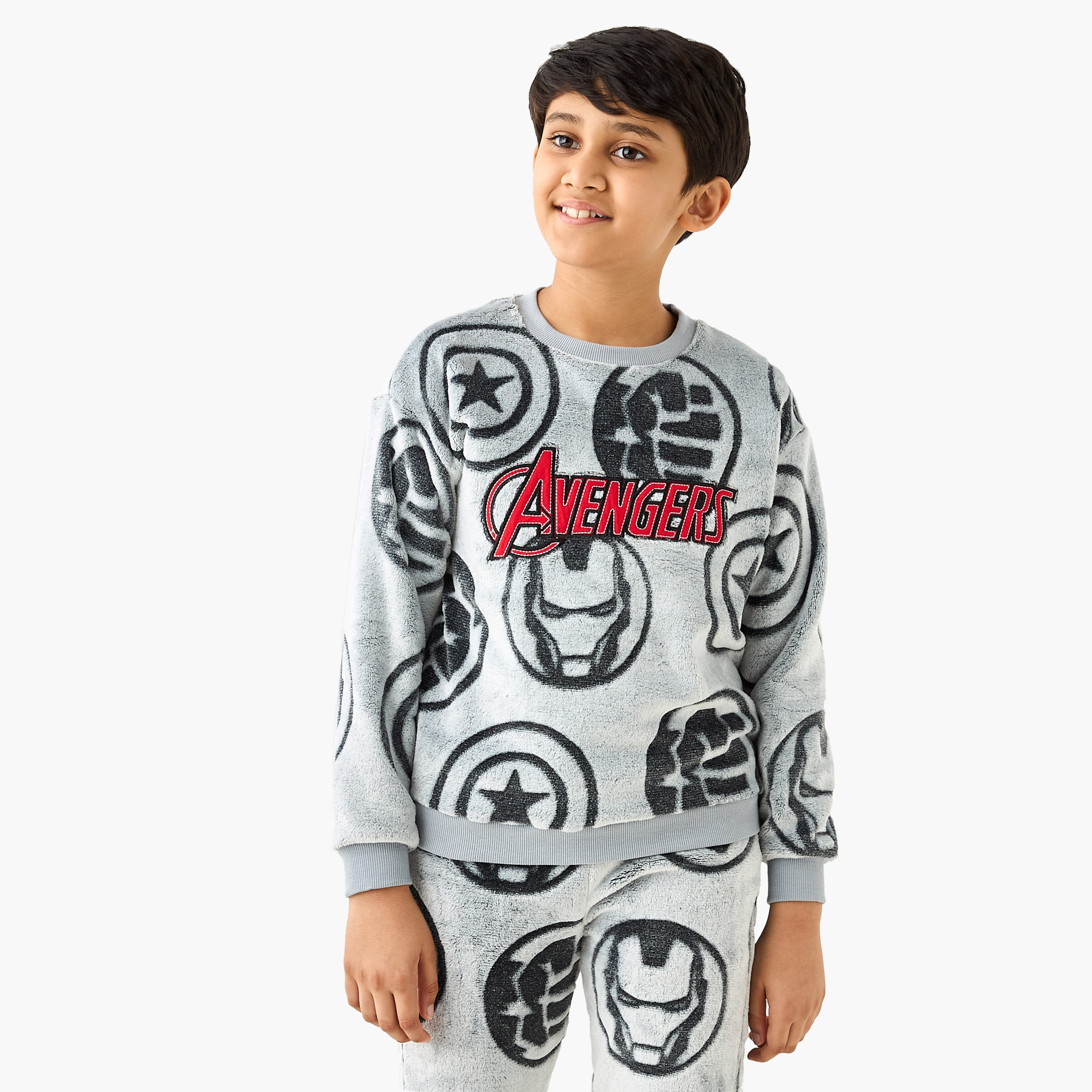 طقم بنطلون بيجاما وسويت شيرت بطبعات-boys-clothing-nightwear-image-2