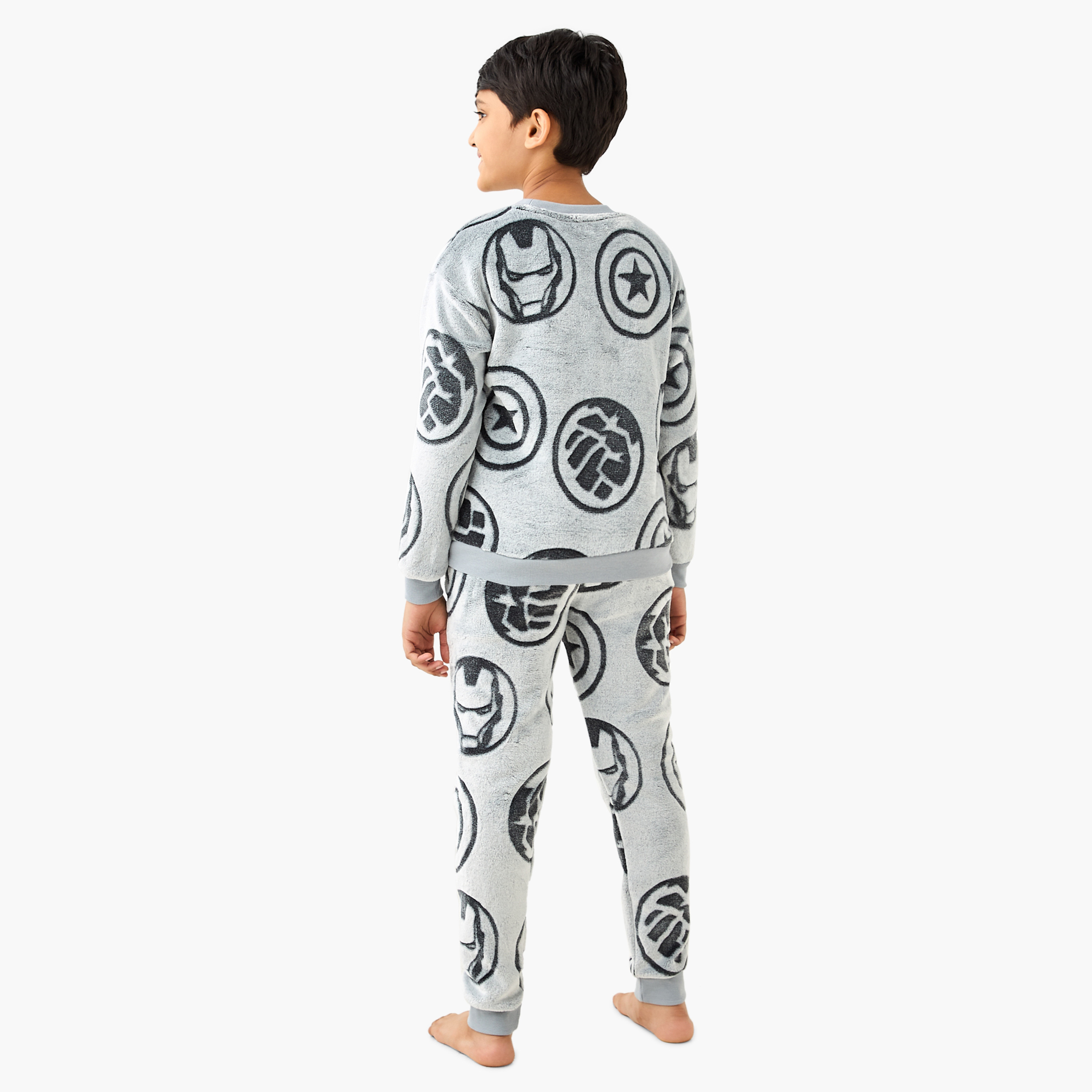 طقم بنطلون بيجاما وسويت شيرت بطبعات-boys-clothing-nightwear-image-4