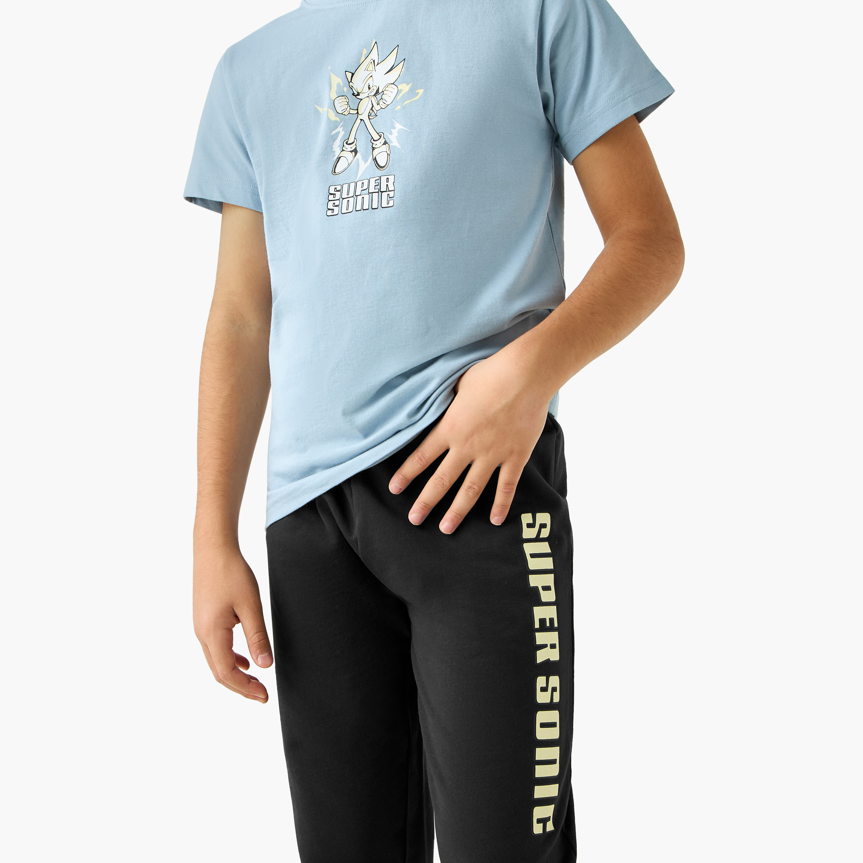 طقم بنطلون بيجاما وتيشيرت بطبعات سونيك-boys-clothing-nightwear-image-3