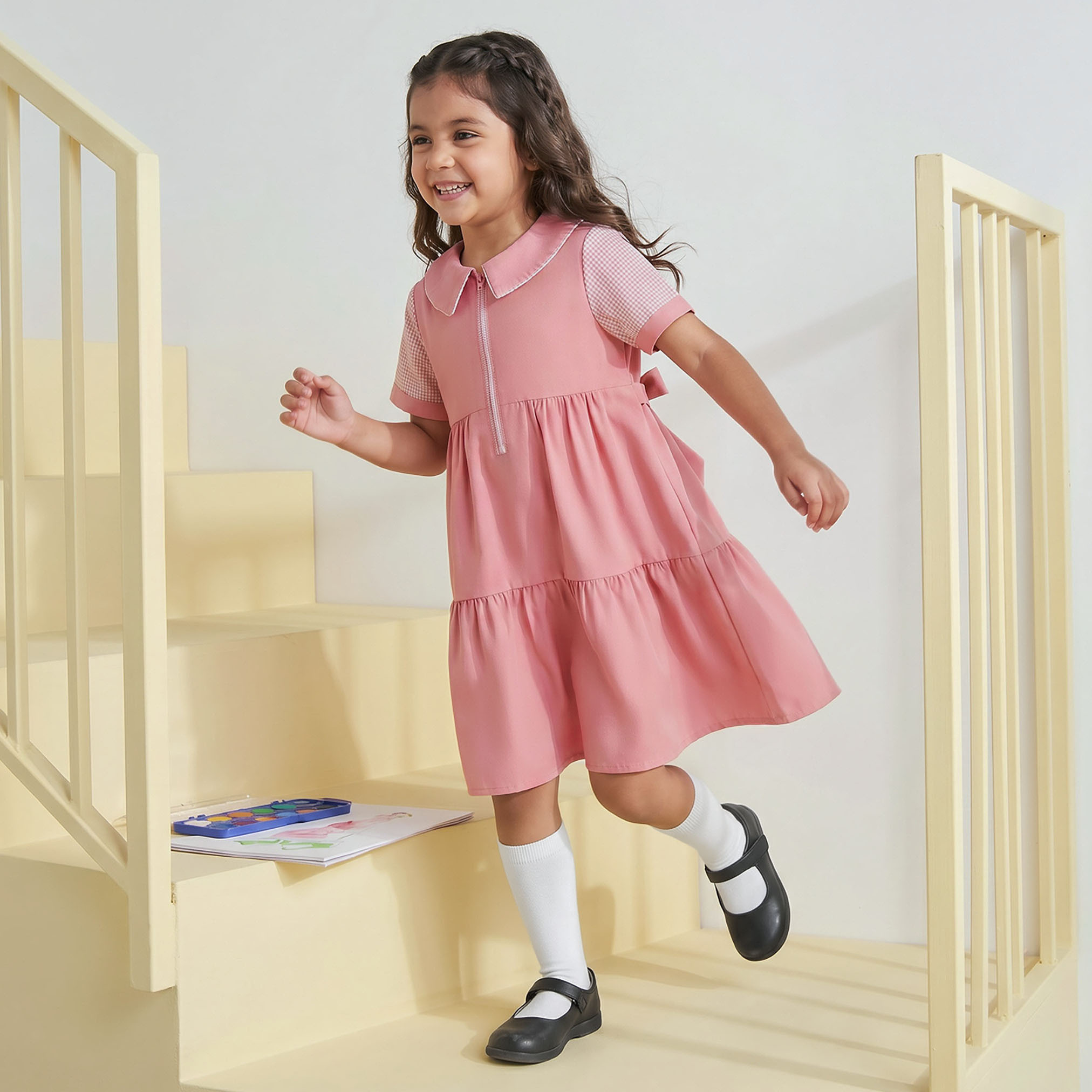 فستان مدرسي وردي بياقة بيتر بان من جونيورز - بنات-girls-clothing-schoolwear-dresses-image-6
