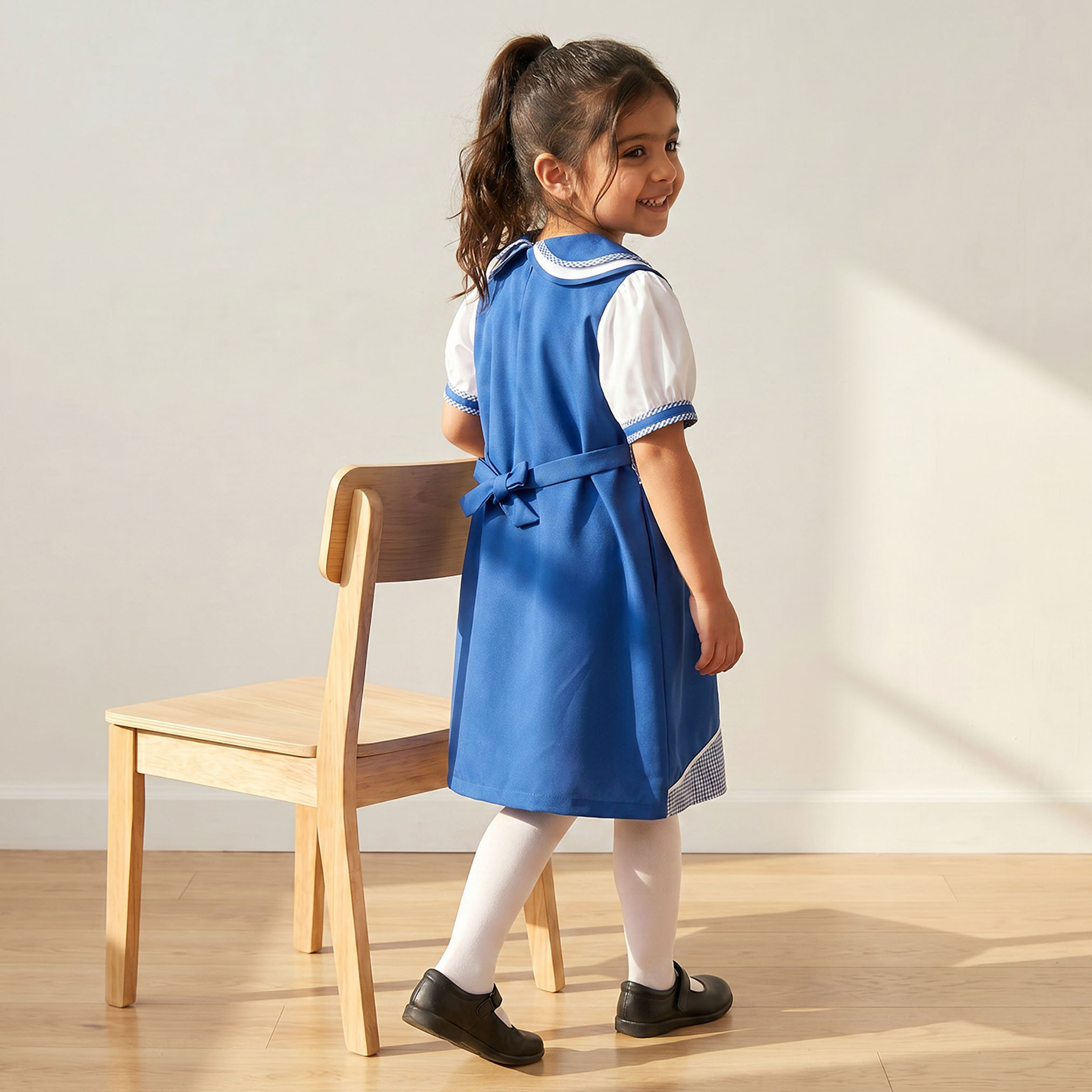 فستان مدرسي أزرق بأكمام قصيرة للبنات من جونيورز-girls-clothing-schoolwear-dresses-image-2