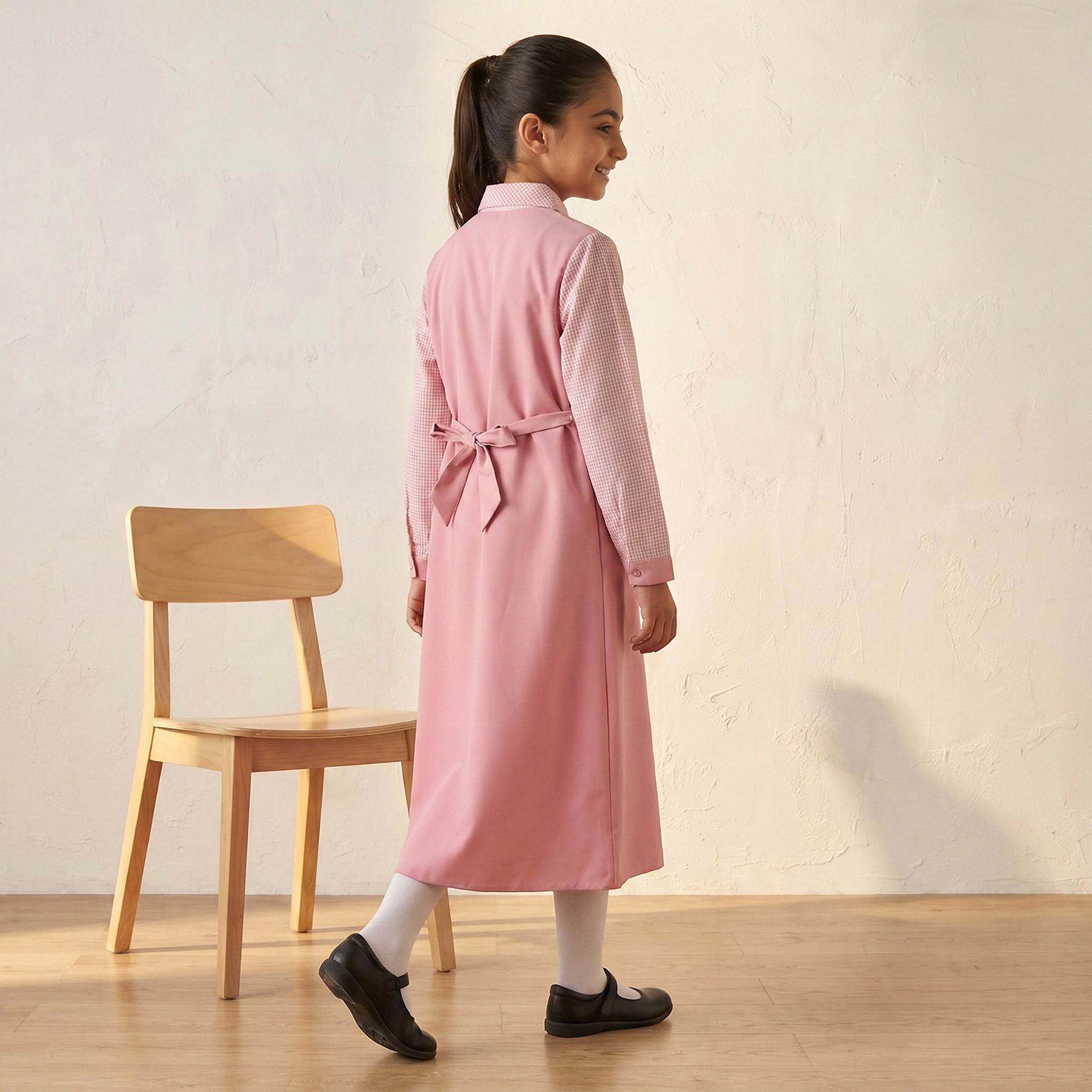 فستان مدرسي وردي طويل بياقة عادية للبنات من جونيورز-girls-clothing-schoolwear-dresses-image-2