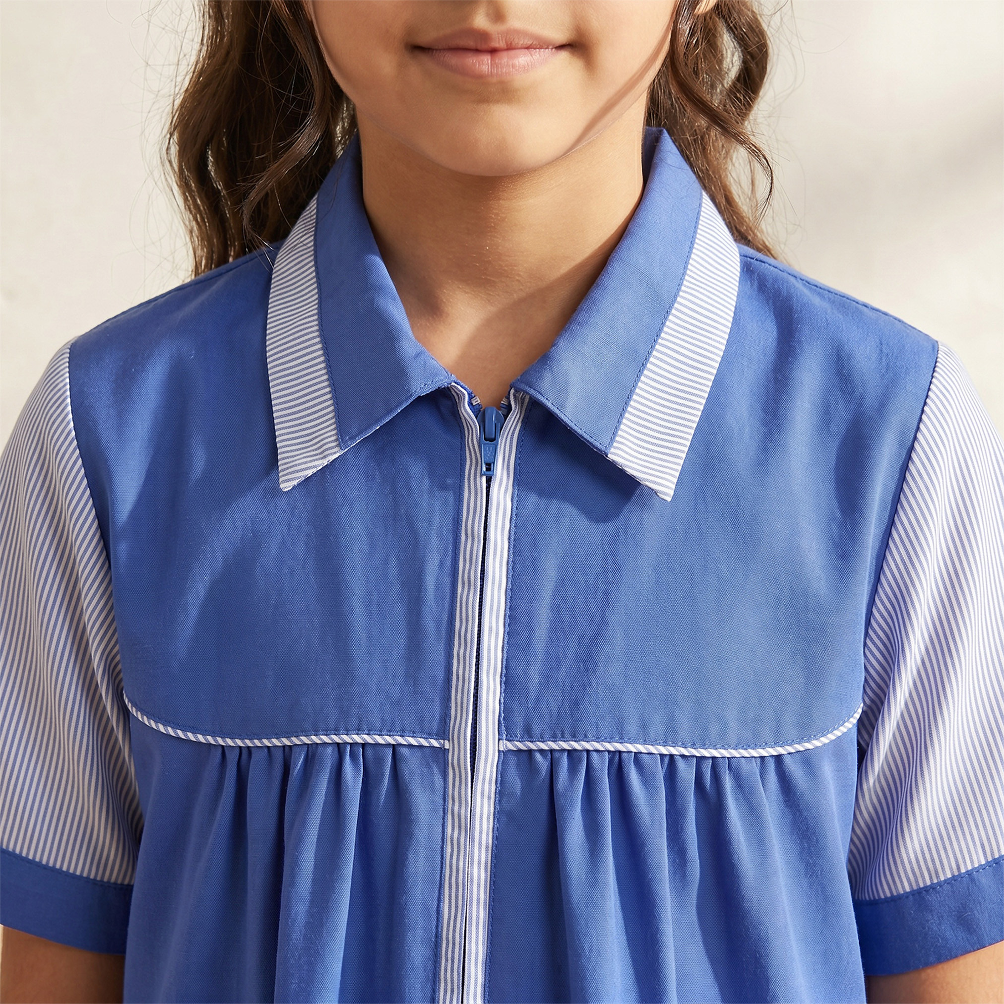 فستان مدرسي أزرق بأكمام قصيرة من جونيورز - للبنات-girls-clothing-schoolwear-dresses-image-6