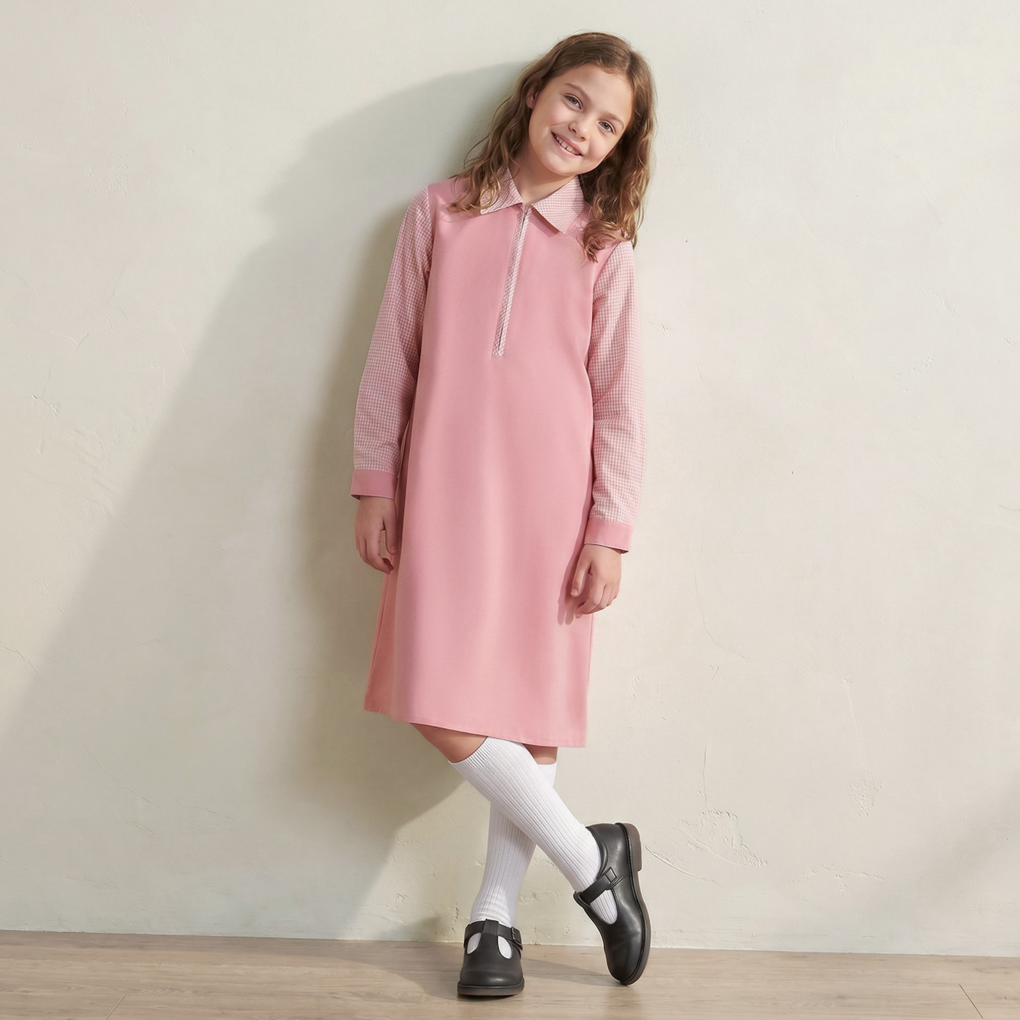 فستان مدرسي وردي بأكمام طويلة من جونيورز - بنات-girls-clothing-schoolwear-dresses-image-1