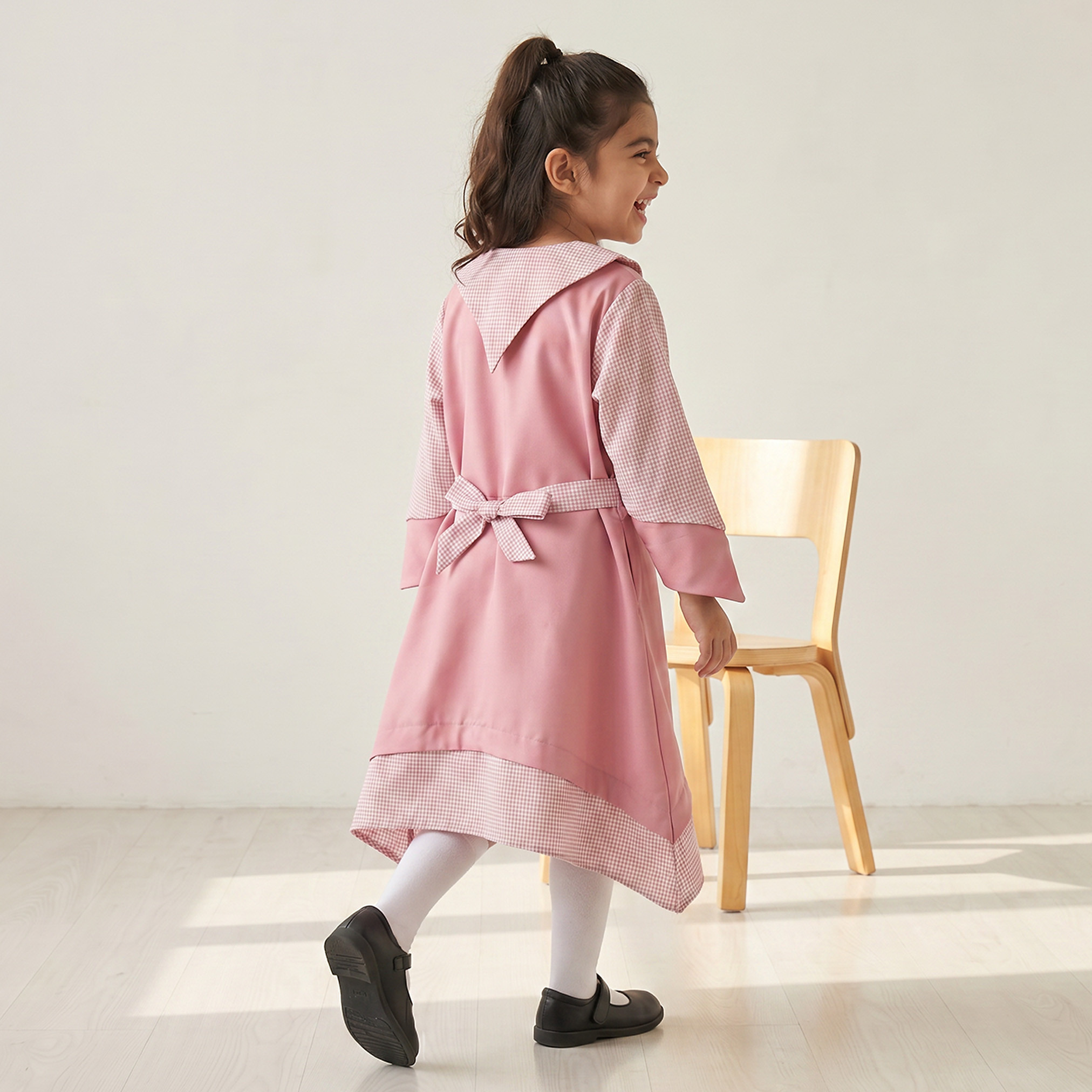 فستان وردي إيه لاين بياقة بحار للبنات من جونيورز-girls-clothing-schoolwear-dresses-image-2