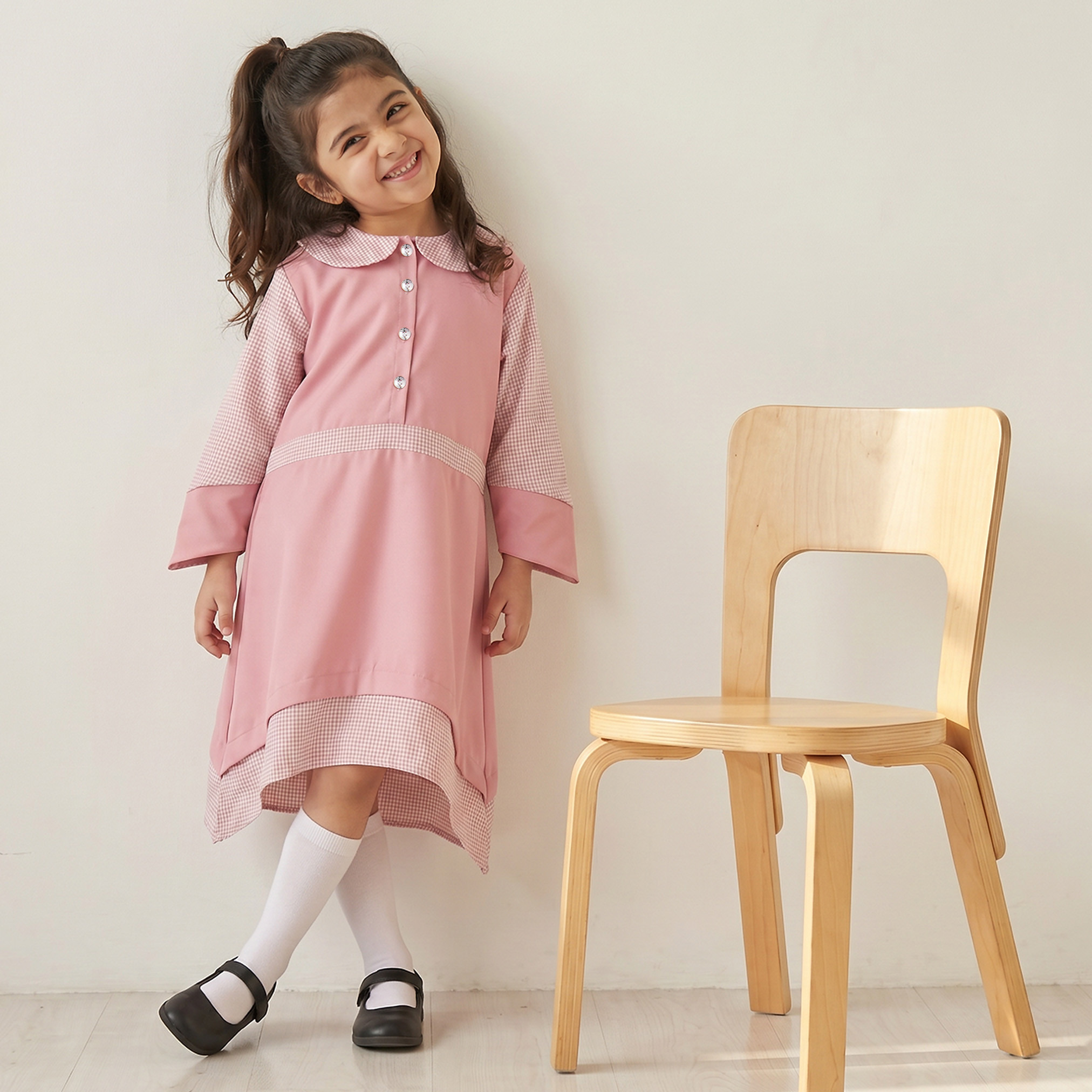 فستان وردي إيه لاين بياقة بحار للبنات من جونيورز-girls-clothing-schoolwear-dresses-image-4