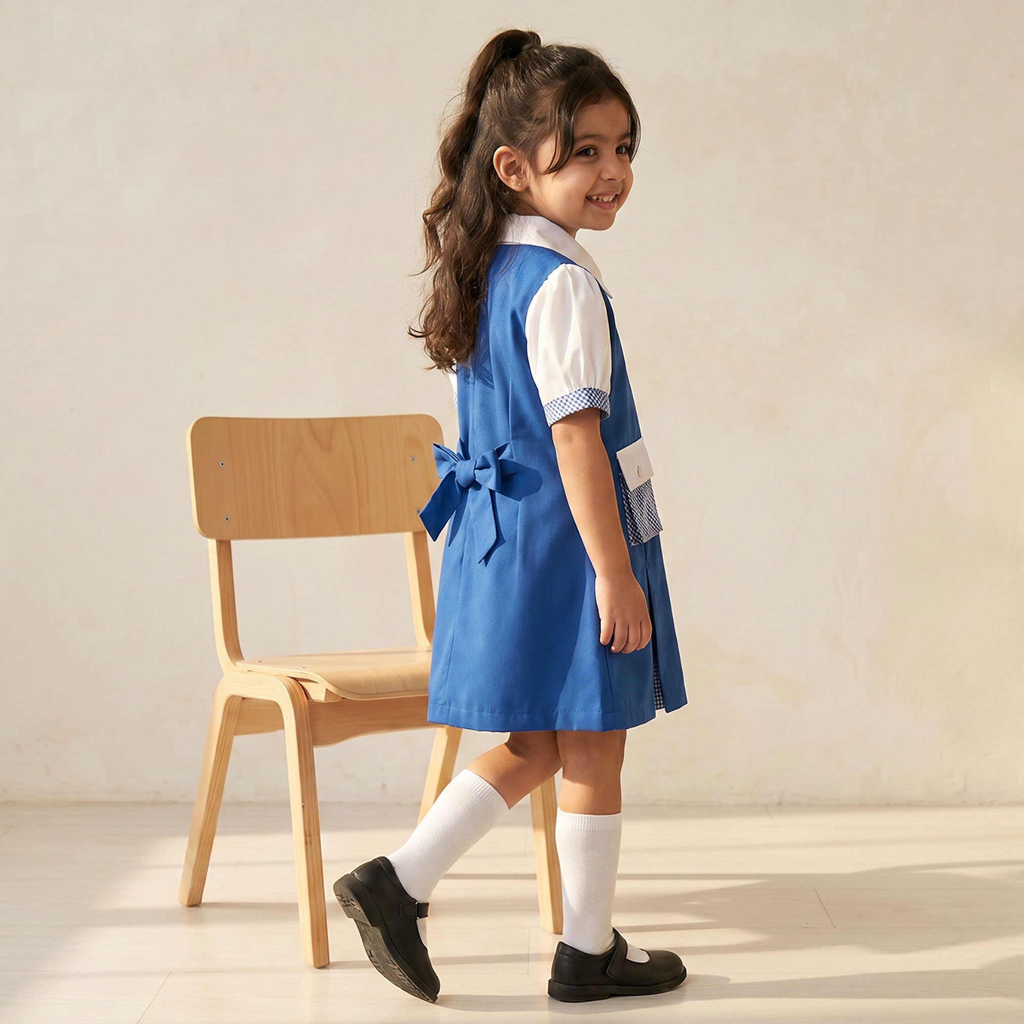 فستان مدرسي أزرق بأكمام قصيرة من جونيورز - للبنات-girls-clothing-schoolwear-dresses-image-2