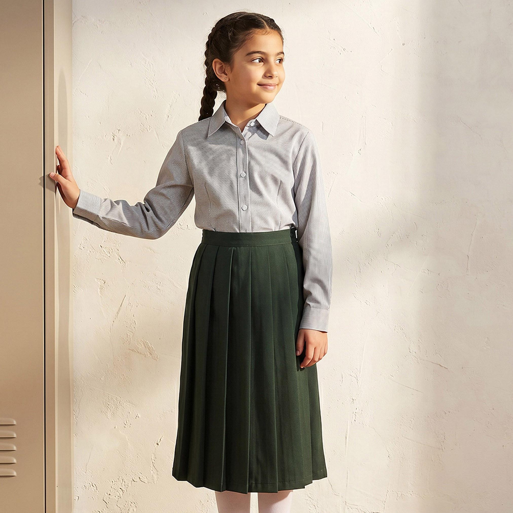 قميص مدرسي كحلي بياقة عادية للبنات من جونيورز-girls-clothing-blousesandshirts-image-1
