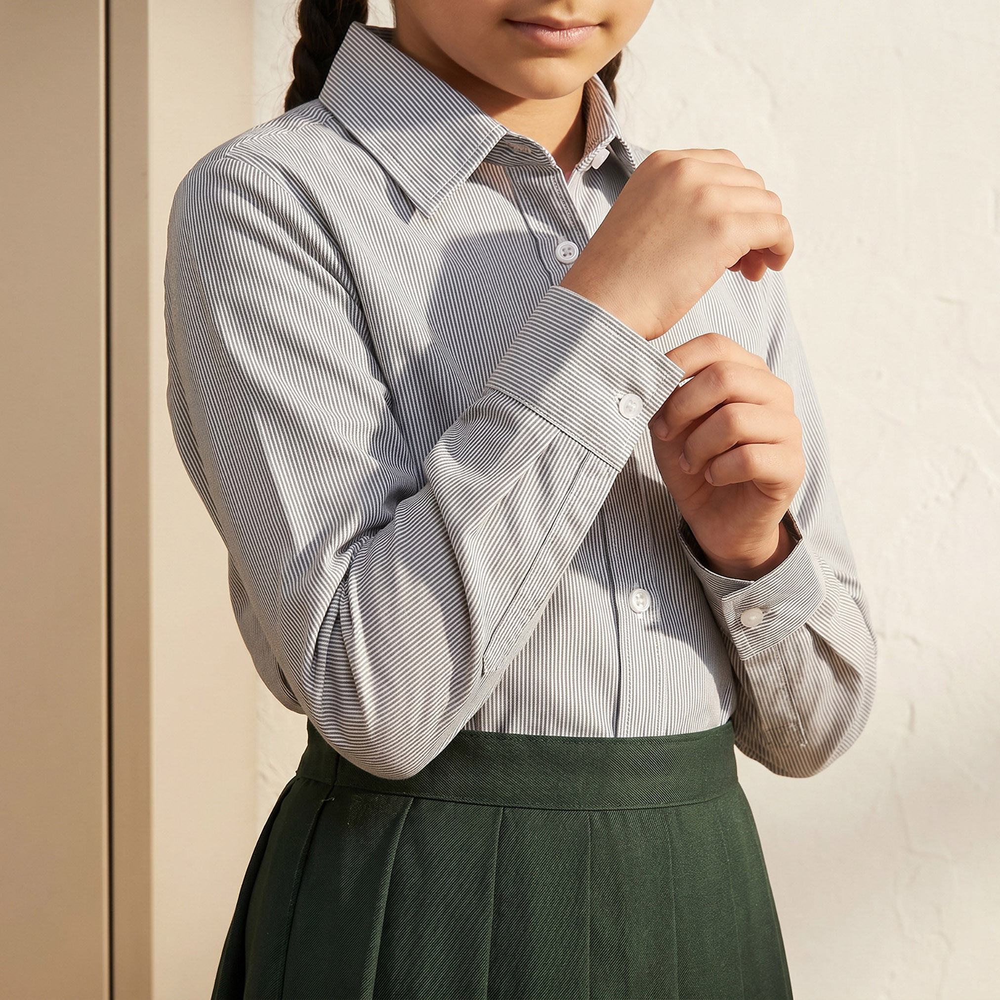 قميص مدرسي كحلي بياقة عادية للبنات من جونيورز-girls-clothing-blousesandshirts-image-5