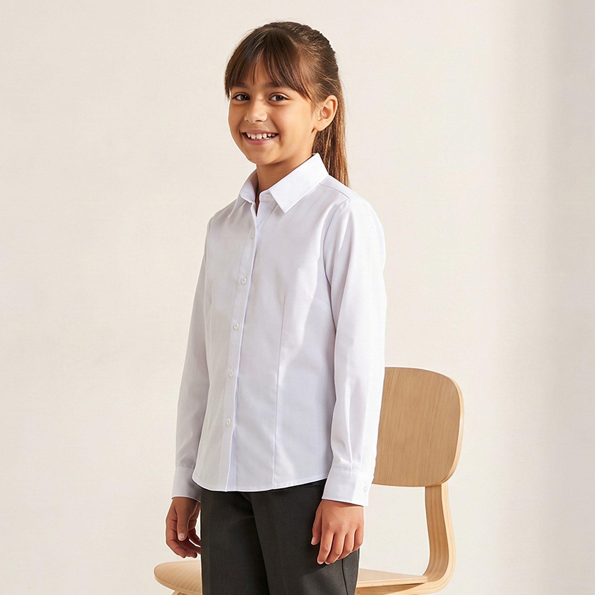 قميص مدرسي أبيض بياقة كلاسيكية للبنات من جونيورز-girls-clothing-blousesandshirts-image-1