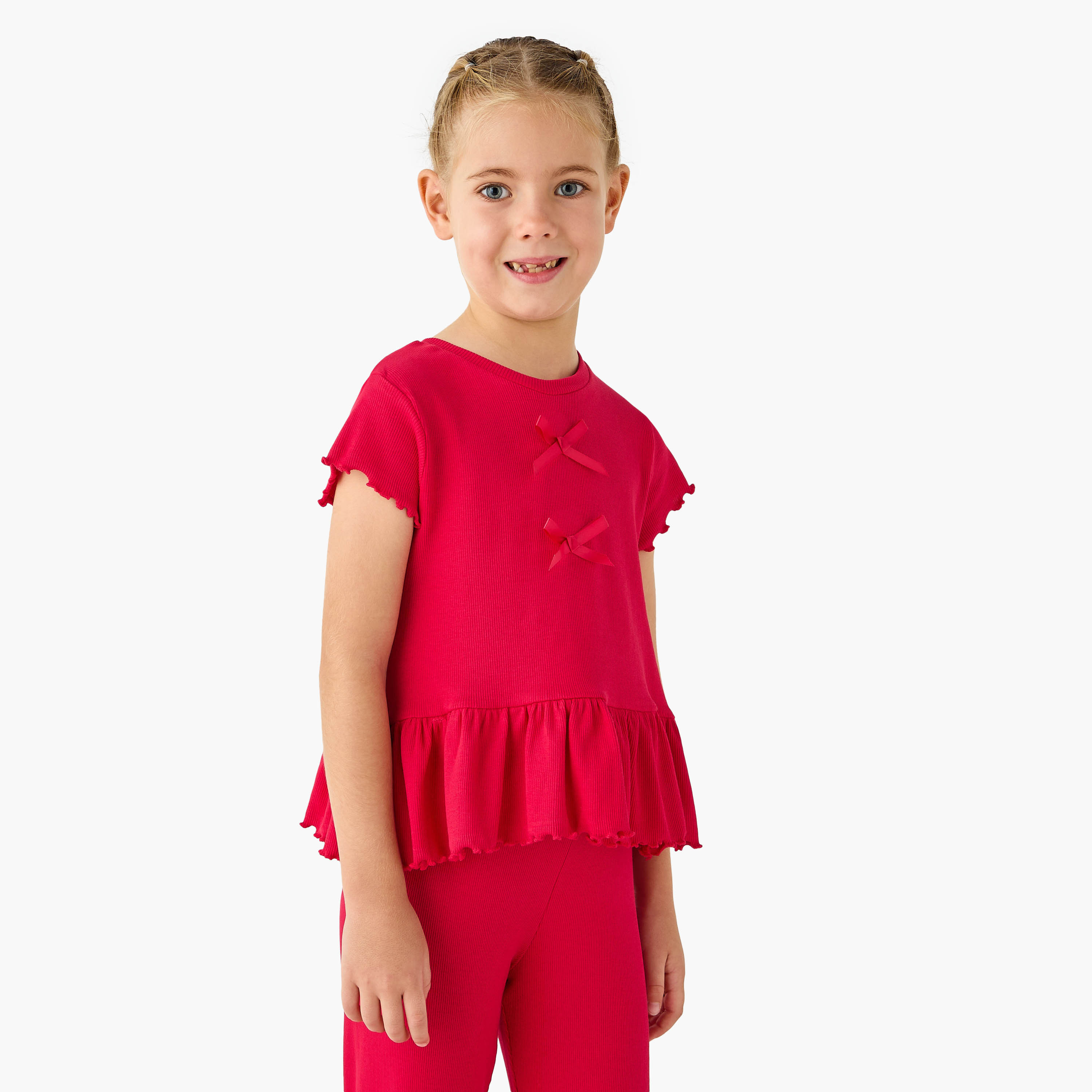 طقم بلوزة مضلعة بأكمام قصيرة وبنطلون بيجاما من جونيورز-girls-clothing-nightwear-image-2