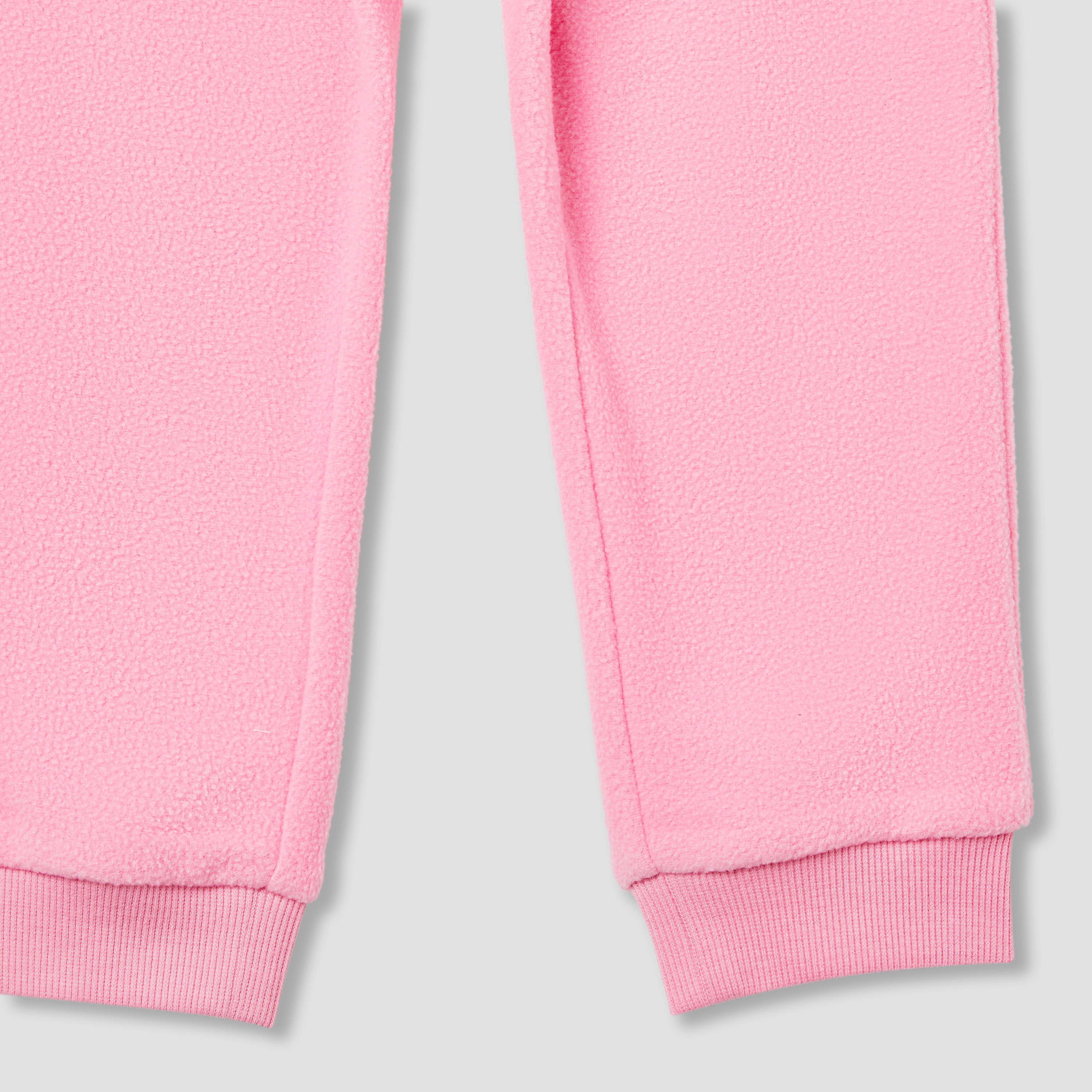 طقم بنطلون بيجاما وتيشيرت بتطريزات أرنب من جونيورز-baby-girls-clothing-winterwear-pyjamasets-image-1