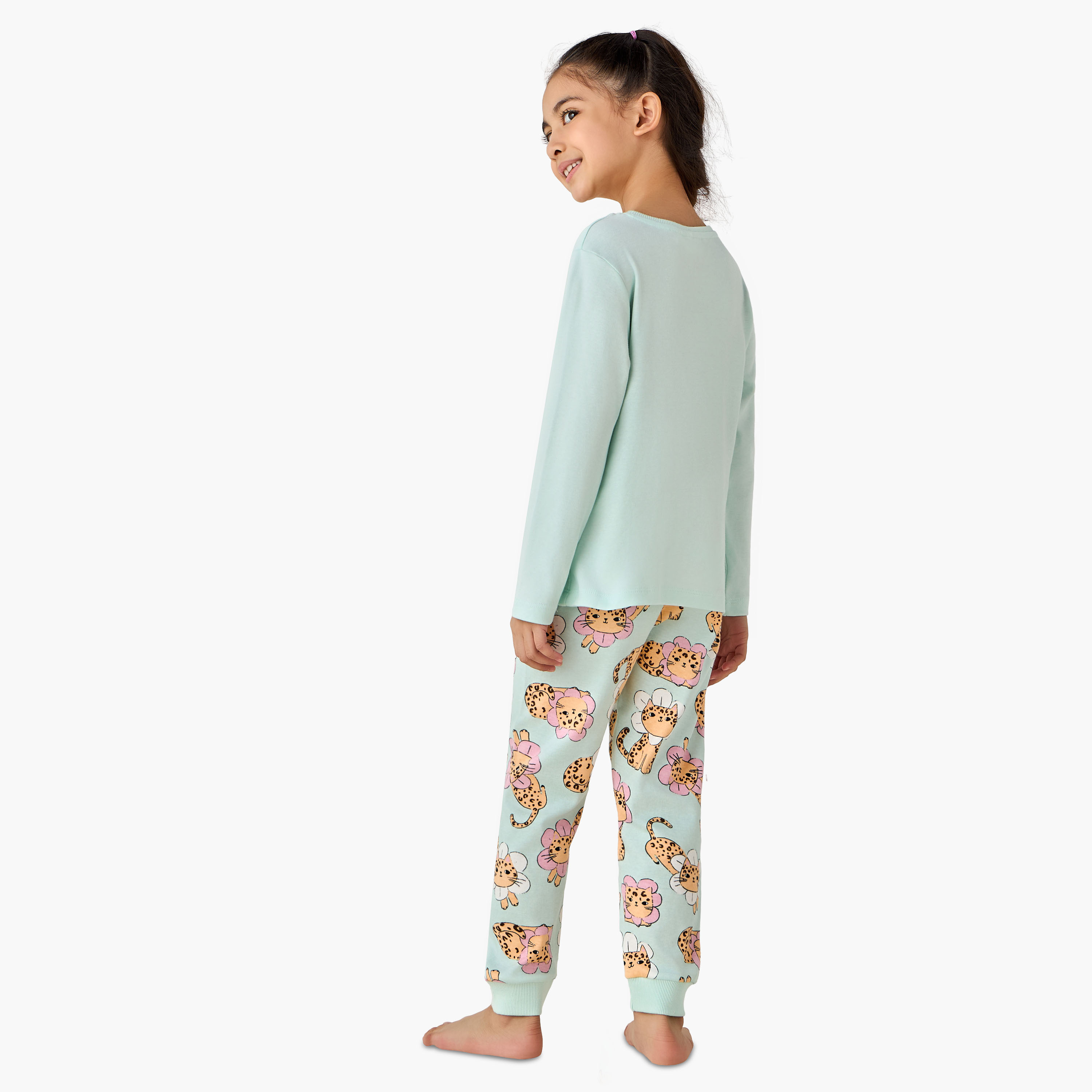 Juniors Cotton Crew Neck Long Sleeves Pyjama Set with Cat Print-baby-girls-clothing-winterwear-pyjamasets-image-4