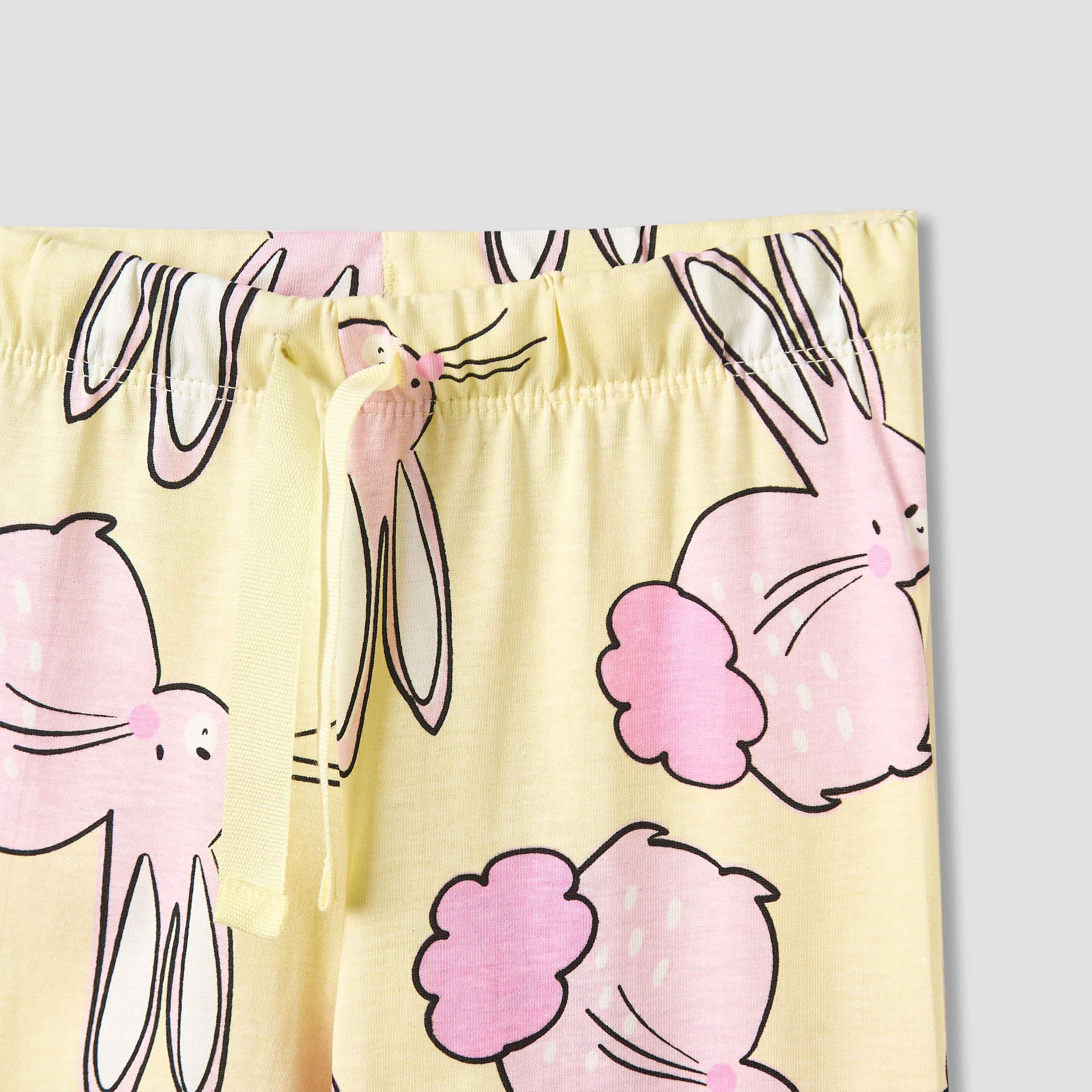 طقم بيجاما قطن بطبعات أرنب وأكمام قصيرة وياقة ضيقة للفتيات من جونيورز-girls-clothing-nightwear-image-5
