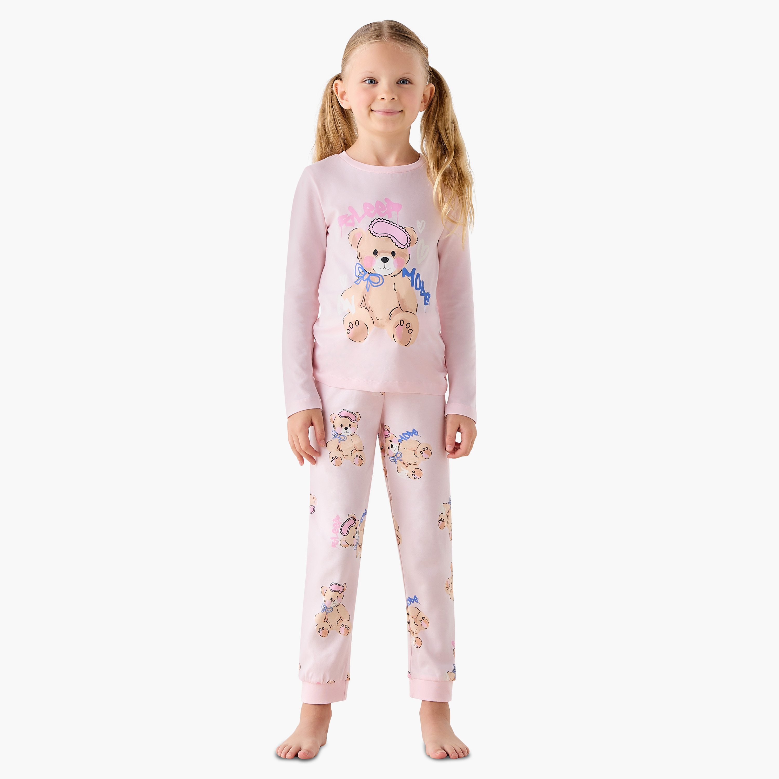 طقم بيجاما بطبعات جرافيك - قطن - بأكمام طويلة - وياقة ضيقة للبنات من جونيورز-baby-girls-clothing-winterwear-pyjamasets-image-1